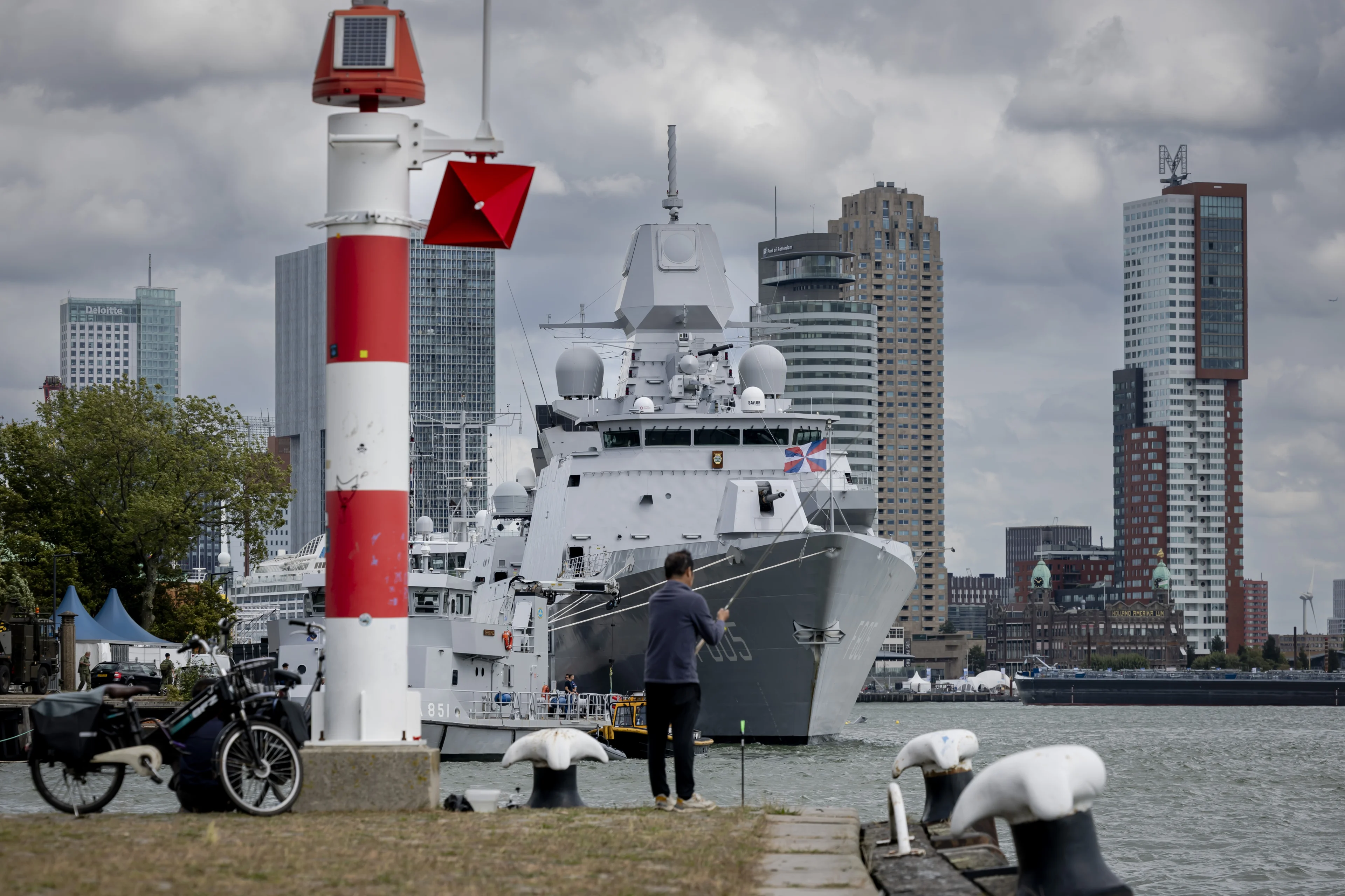 Marineschip zonder werkend kanon naar Cyprus: 'Voel me bedonderd'