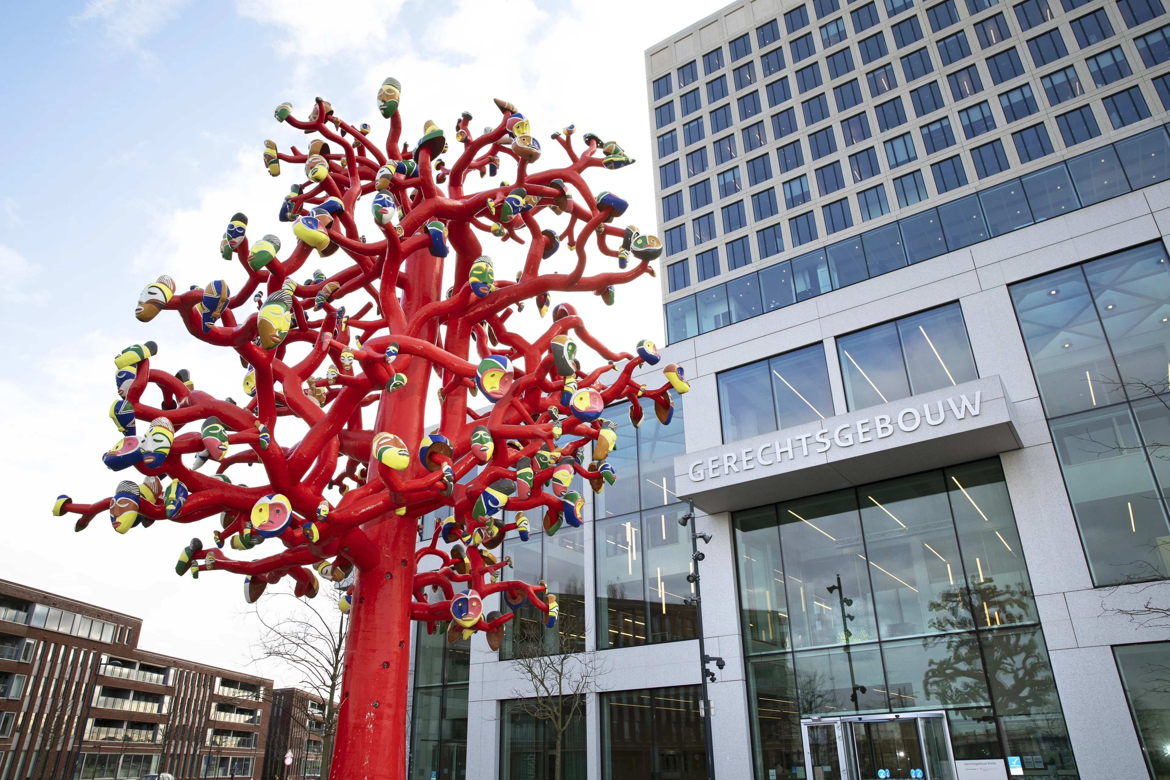 Rechtbank overwoog cancelen moordzaak motorclubbaas Caloh Wagoh na dreiging