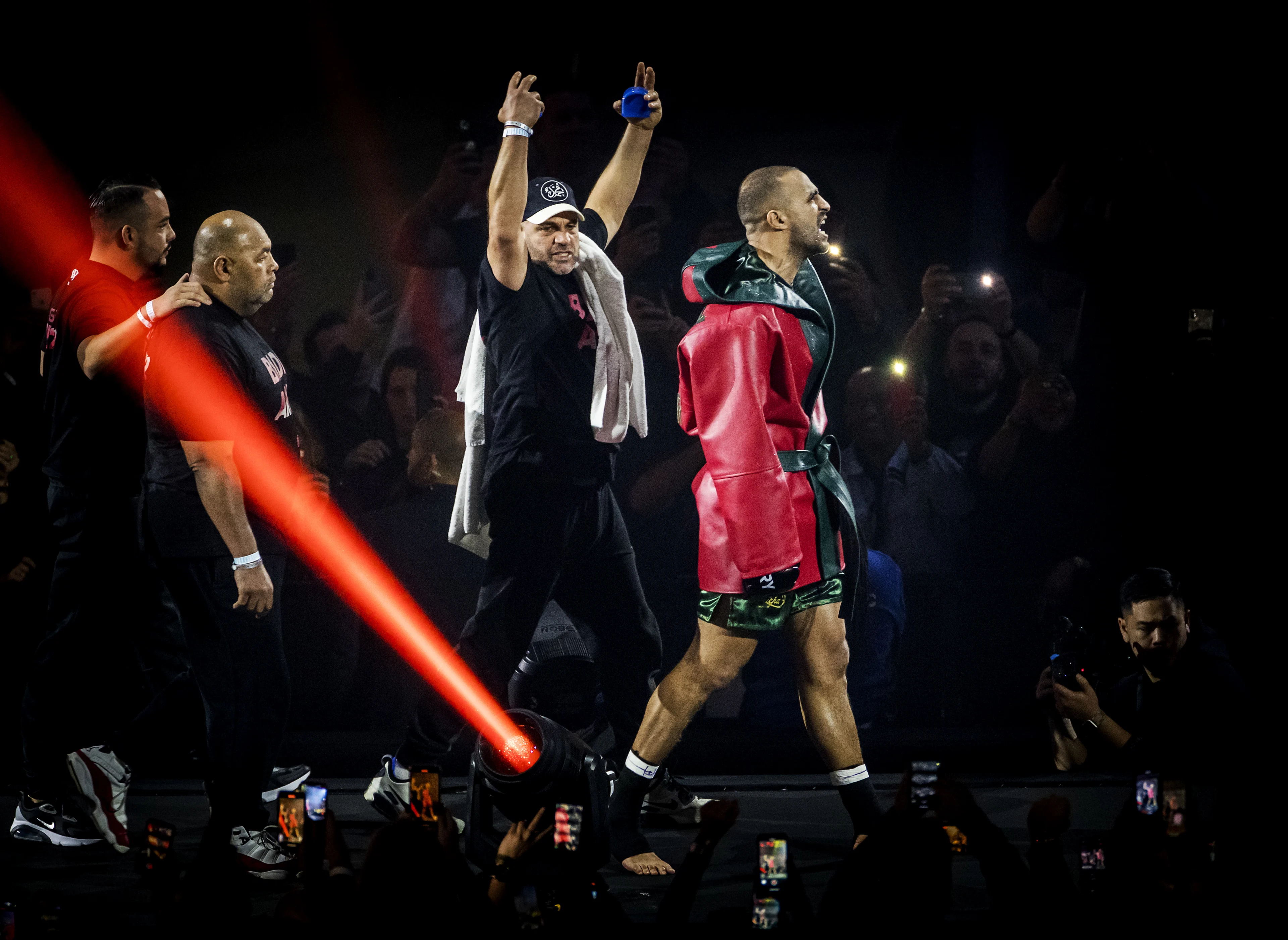 Nederlandse Boksbond vraagt Badr Hari voor de Olympische Spelen