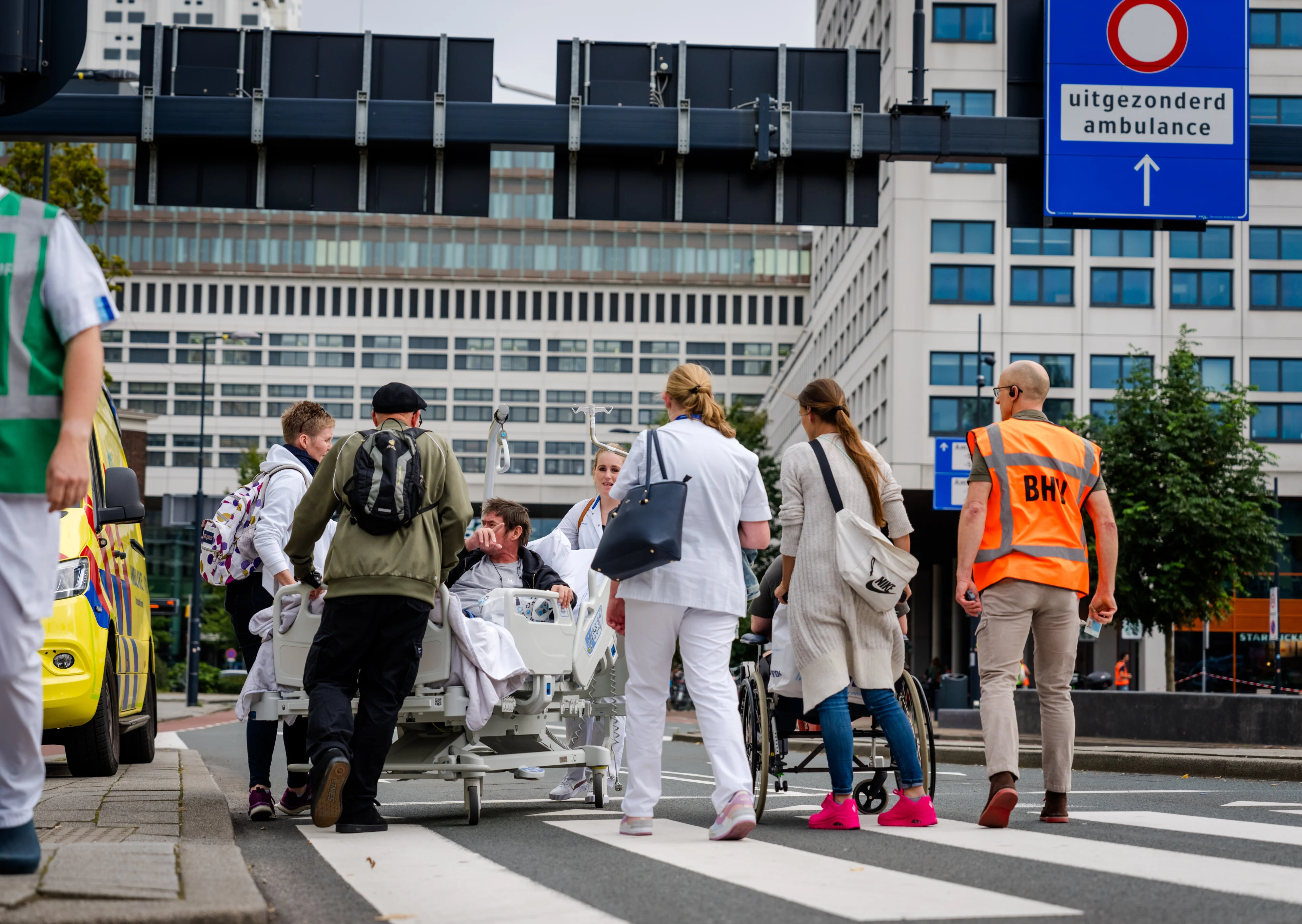 Vrouw (39) en docent (43) door schietincidenten Rotterdam overleden, meisje zwaargewond