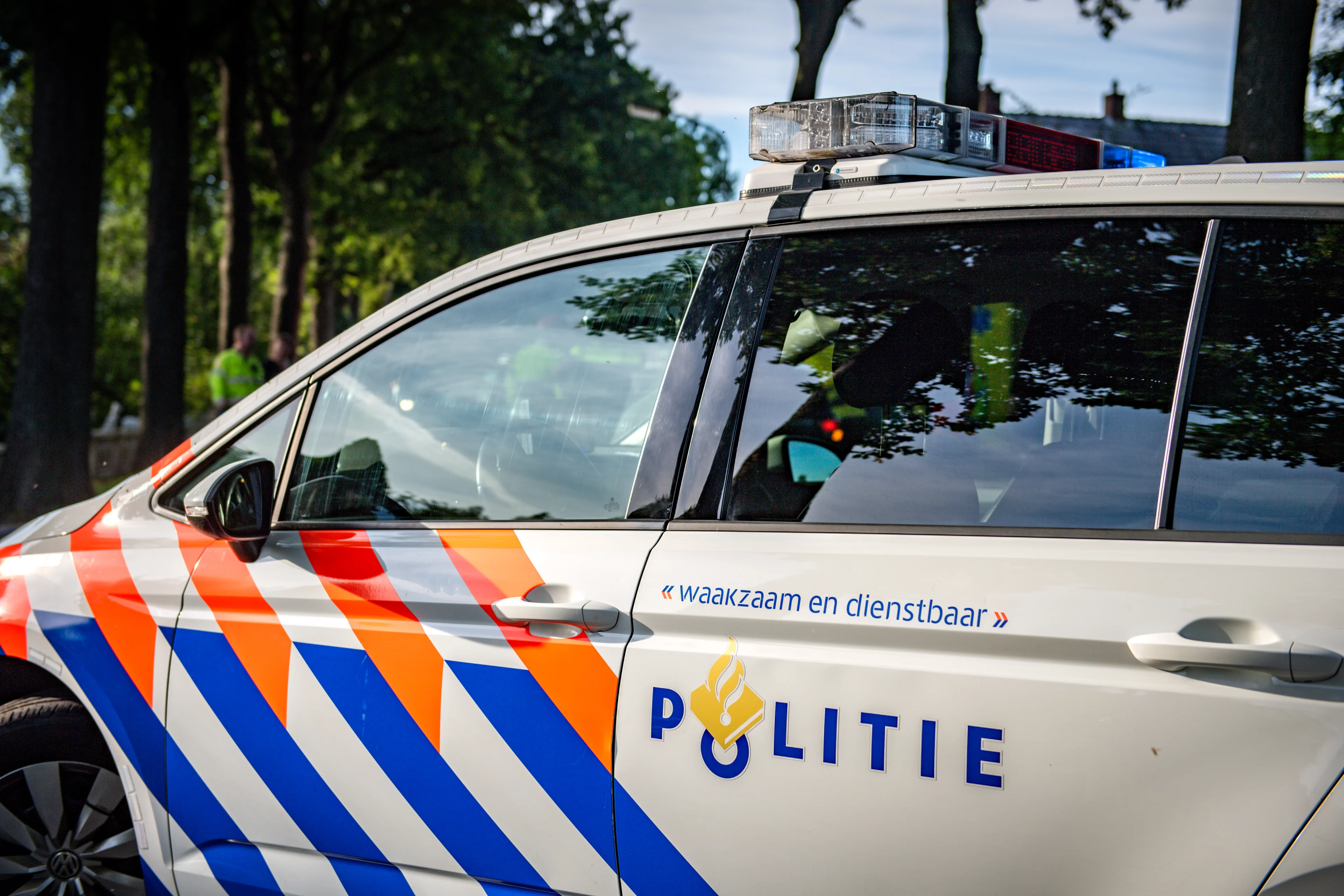 Politie zet auto met elf inzittenden stil in Vlaardingen