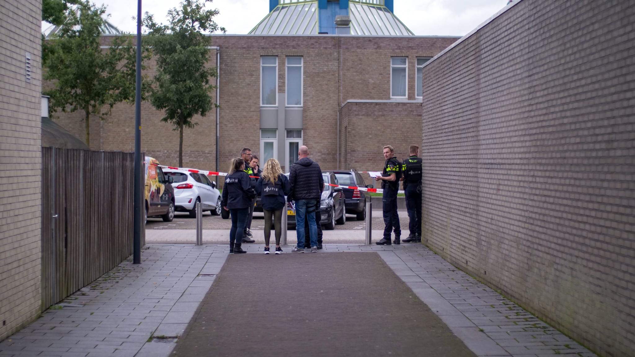 Man neergeschoten in centrum Zeewolde, klopjacht op schutter