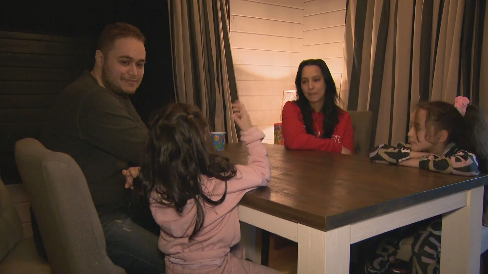 Jetske biedt Oekraïense vluchtelingen onderdak in Friesland: 'We moeten deze mensen helpen'