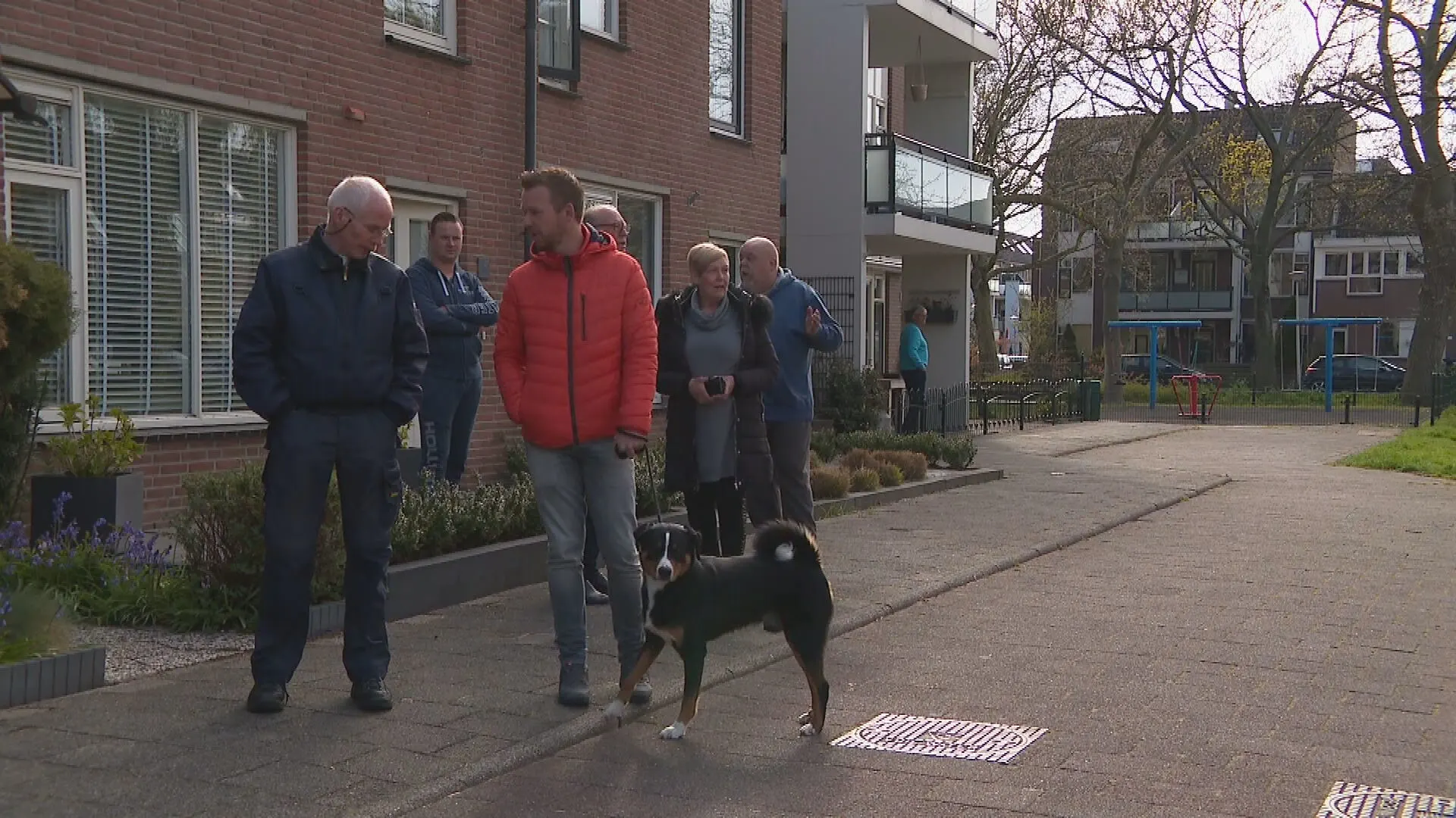 Inbreker die niet van dak wil komen gesprek van de dag in Wateringen: 'Hij ging op z'n gemak zitten'