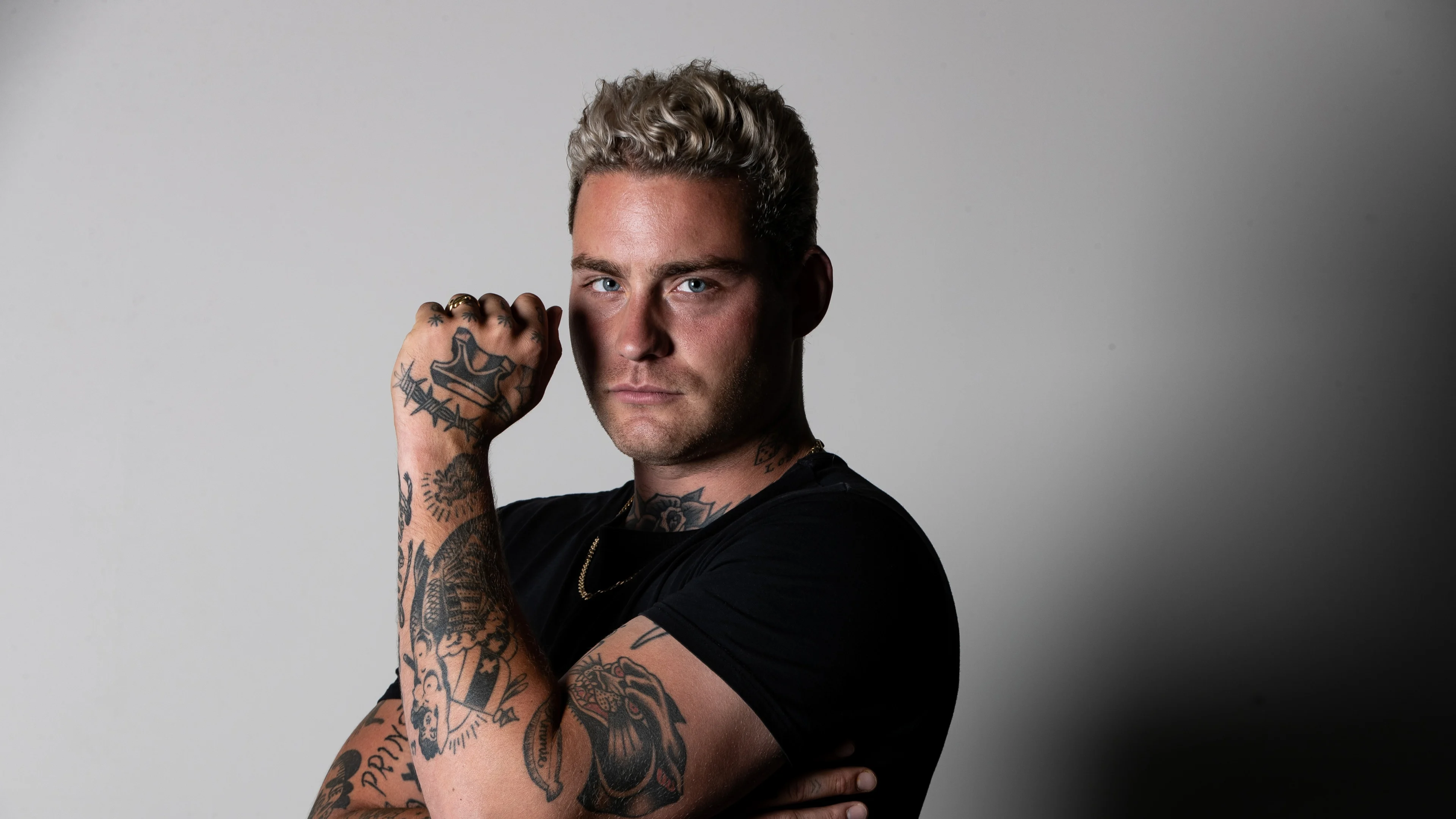 Politie doet onderzoek naar 'mogelijke bedreigingen' Douwe Bob