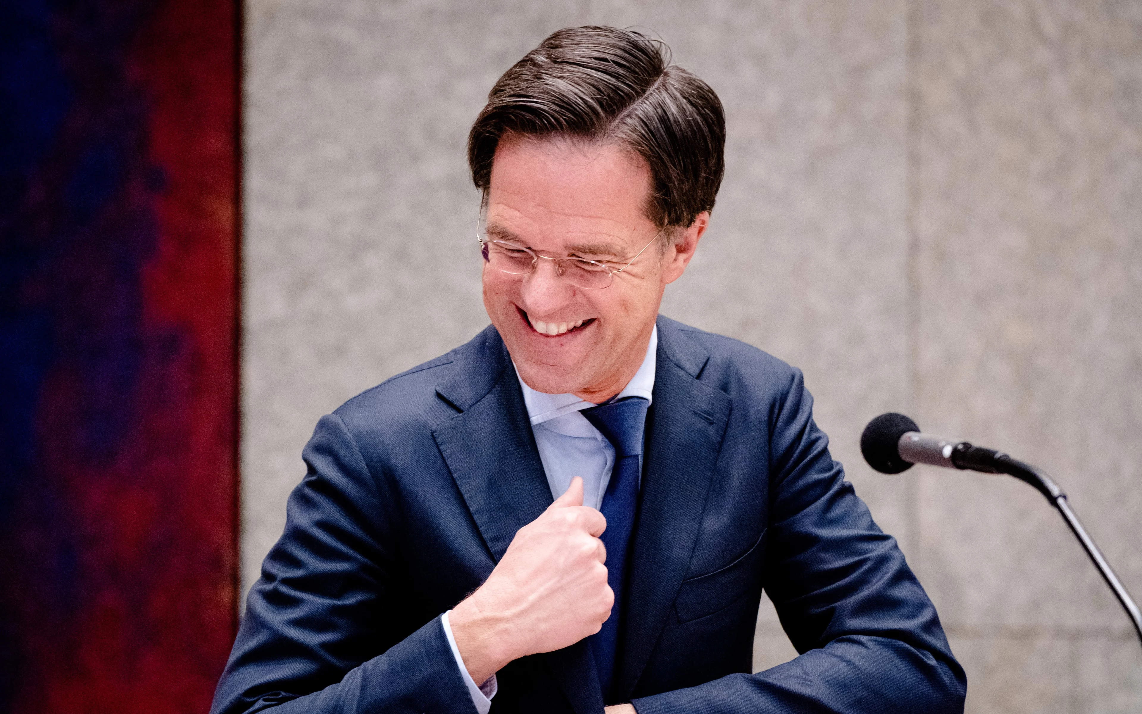 Kritiek op premier Rutte na 'onsmakelijke' grap over wegsturen kabinet