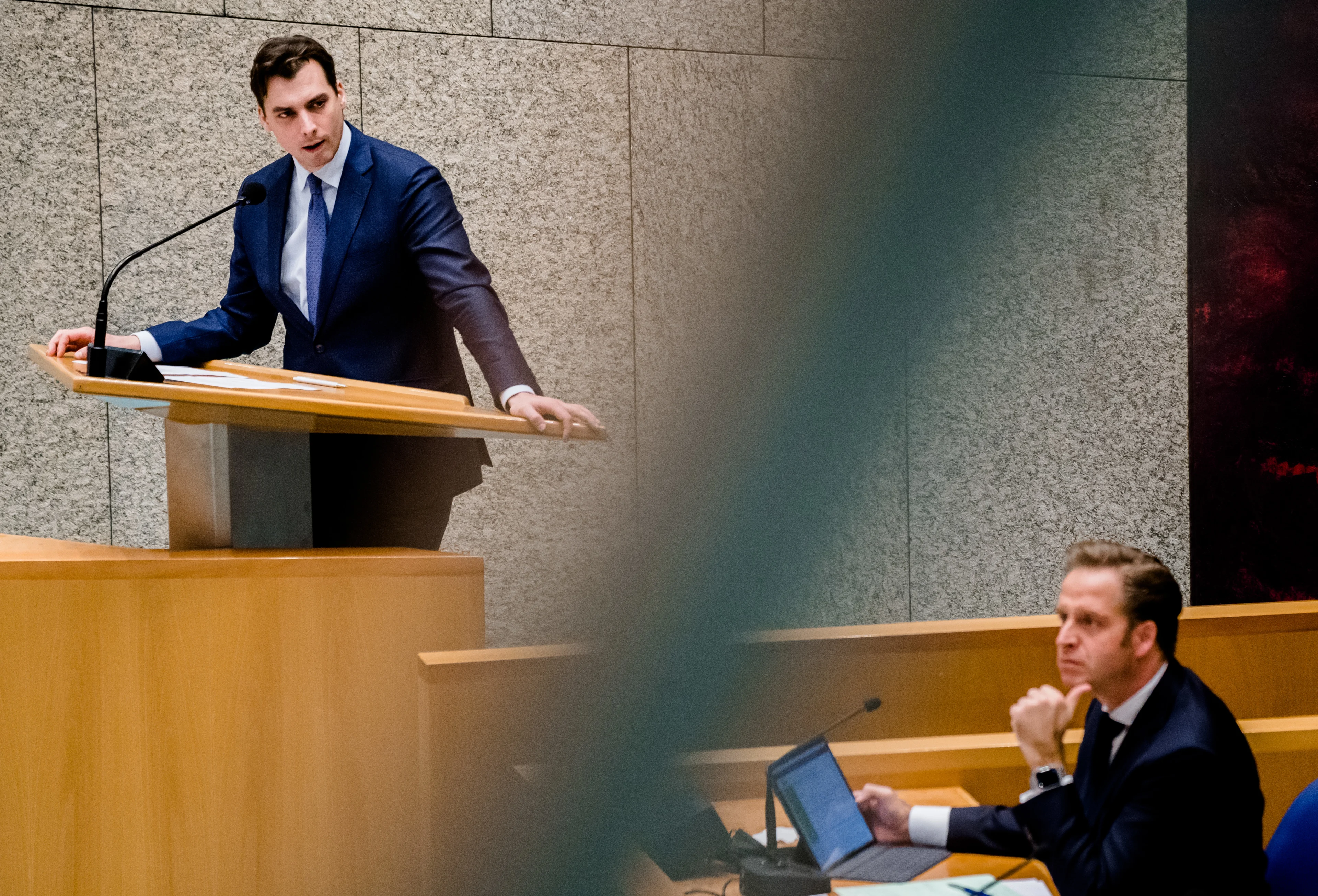 Minister De Jonge vindt 'viruswappiegeluid' van Forum voor Democratie 'regelrecht gevaar'