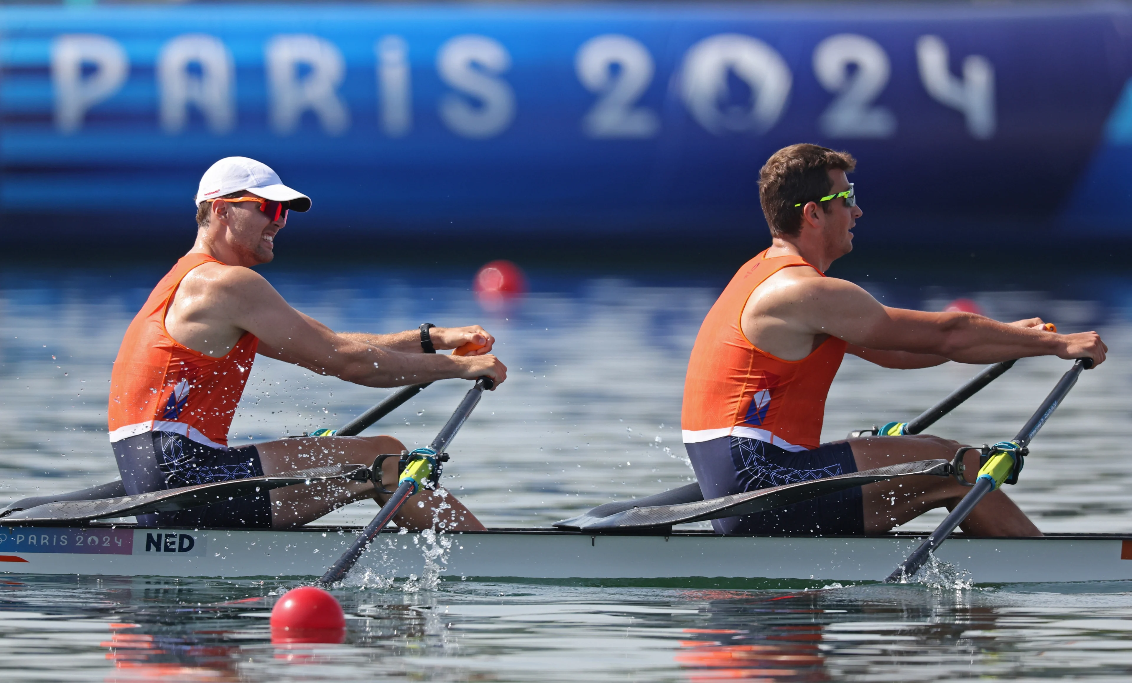 Roeiers Twellaar en Broenink pakken weer zilveren medaille