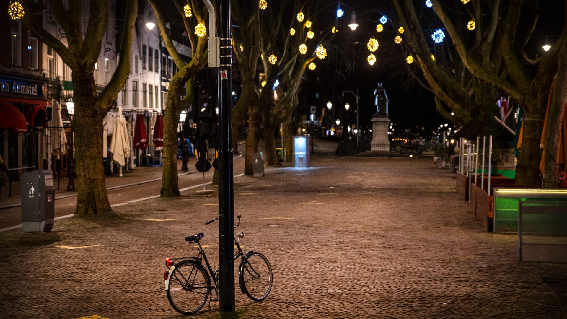 Rutte en De Jonge geven extra persconferentie: komt de avondklok er definitief?
