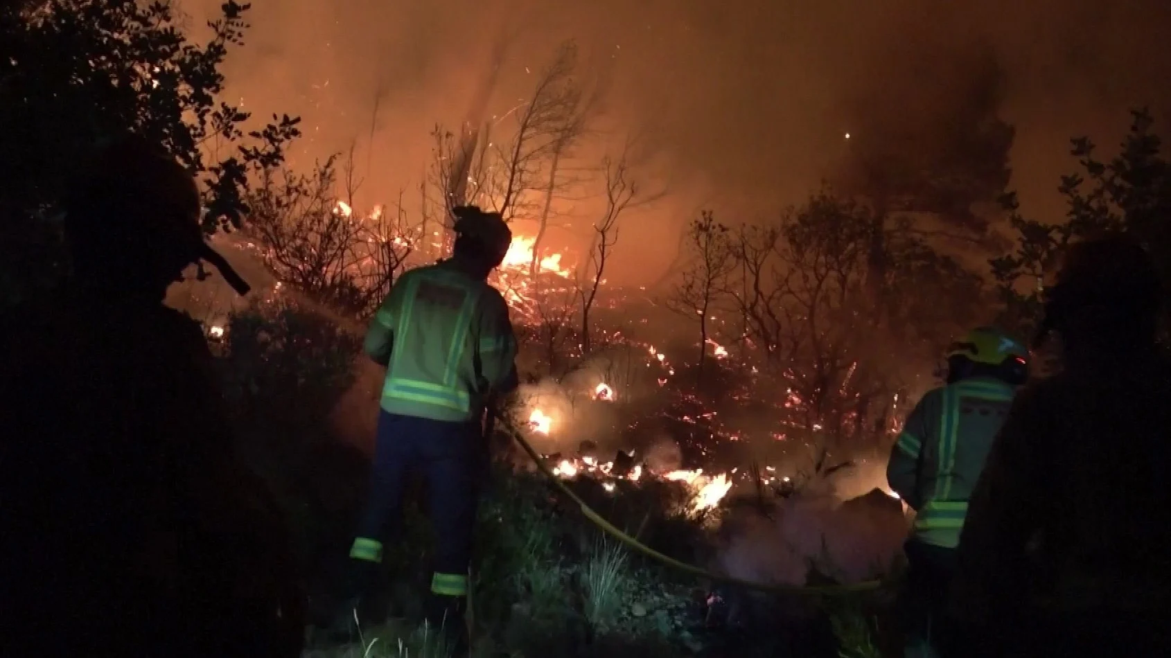 Nederlandse brandweer op cursus in Spanje: 'Over 25 jaar hebben wij hun klimaat'