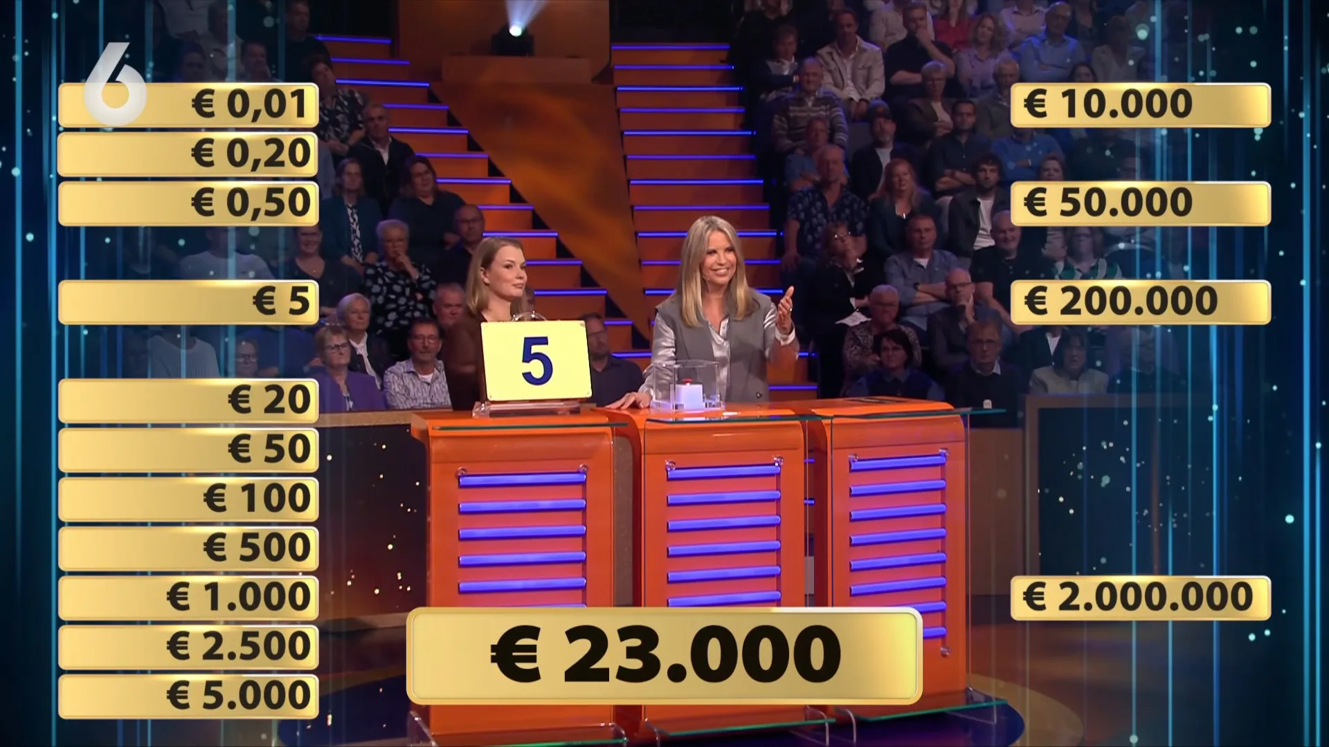 Wat een aflevering! Nagelbijten: Christel blijft kijkers Miljoenenjacht verbazen met risicovolle keuzes