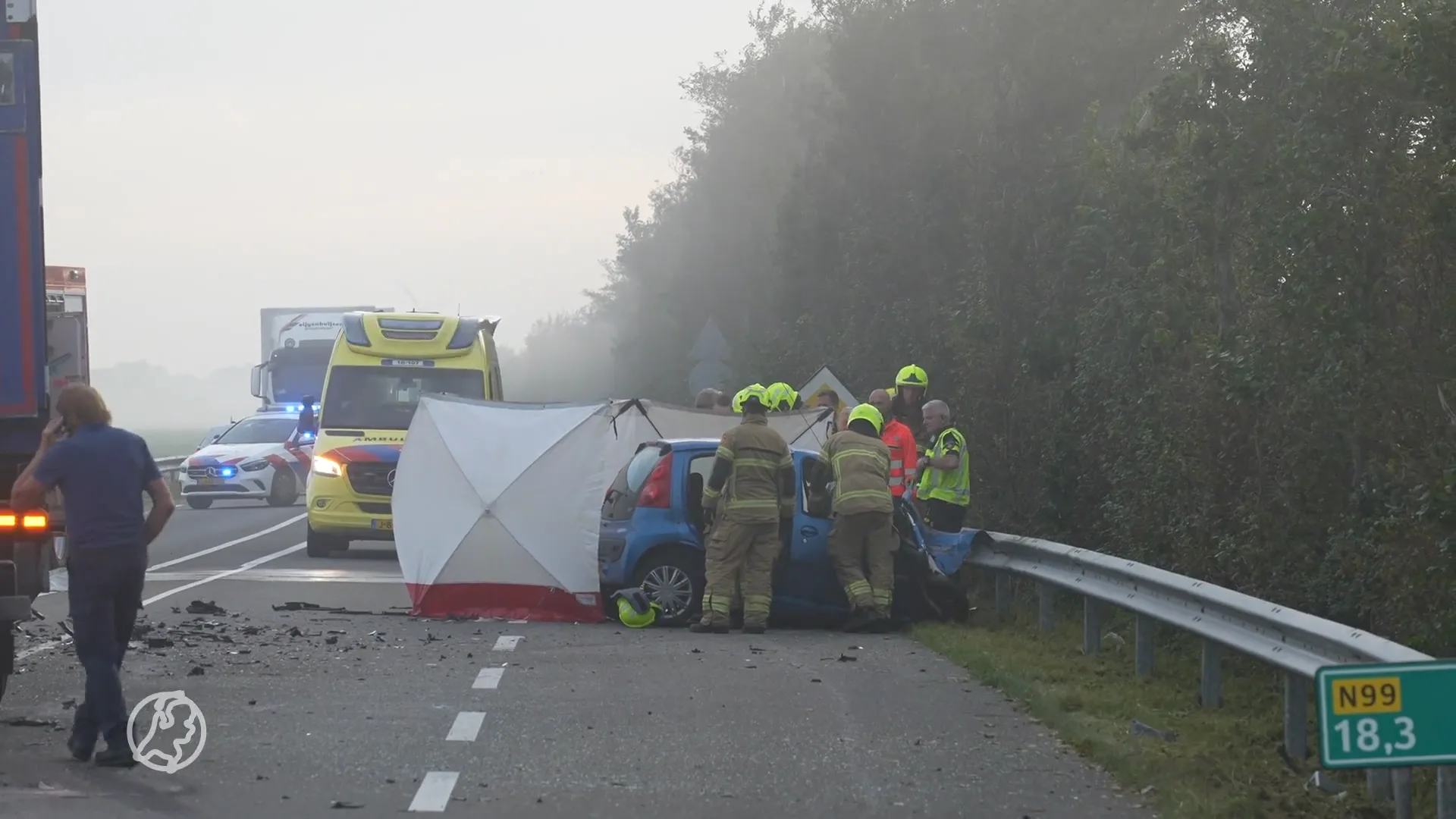 Automobilist komt om door botsing met truck bij Hippolytushoef