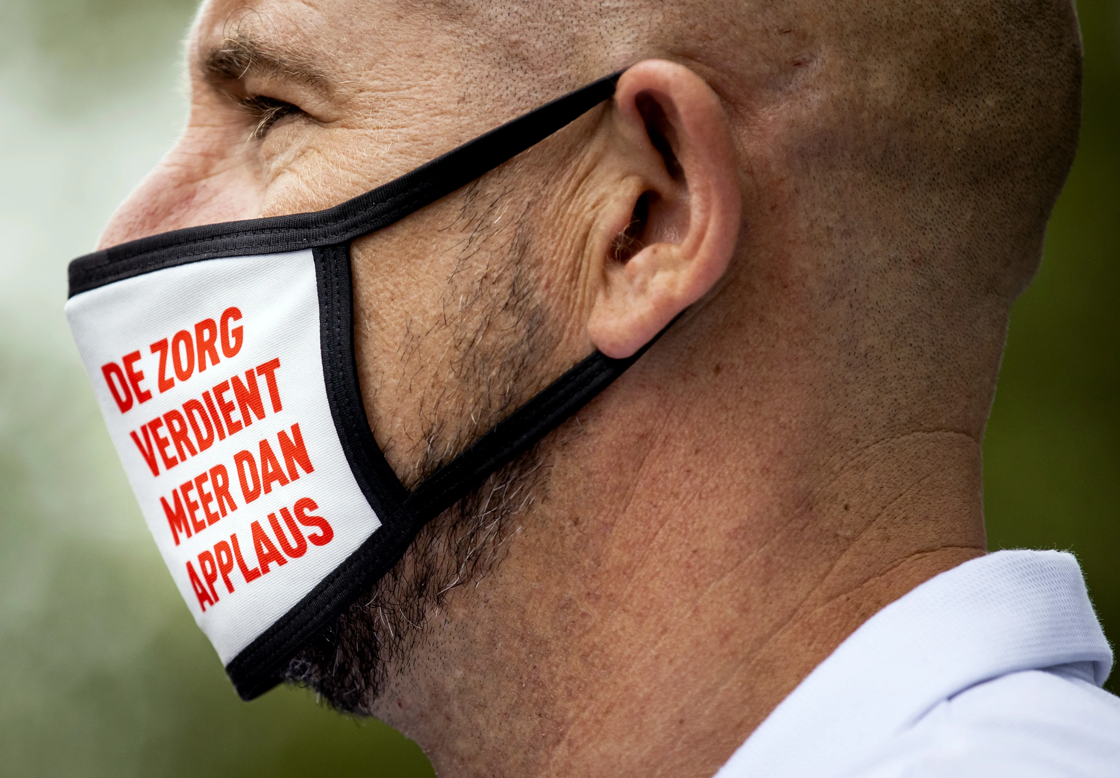 Zorgmedewerkers: 'Versoepelde quarantaineregels moeten van tafel'