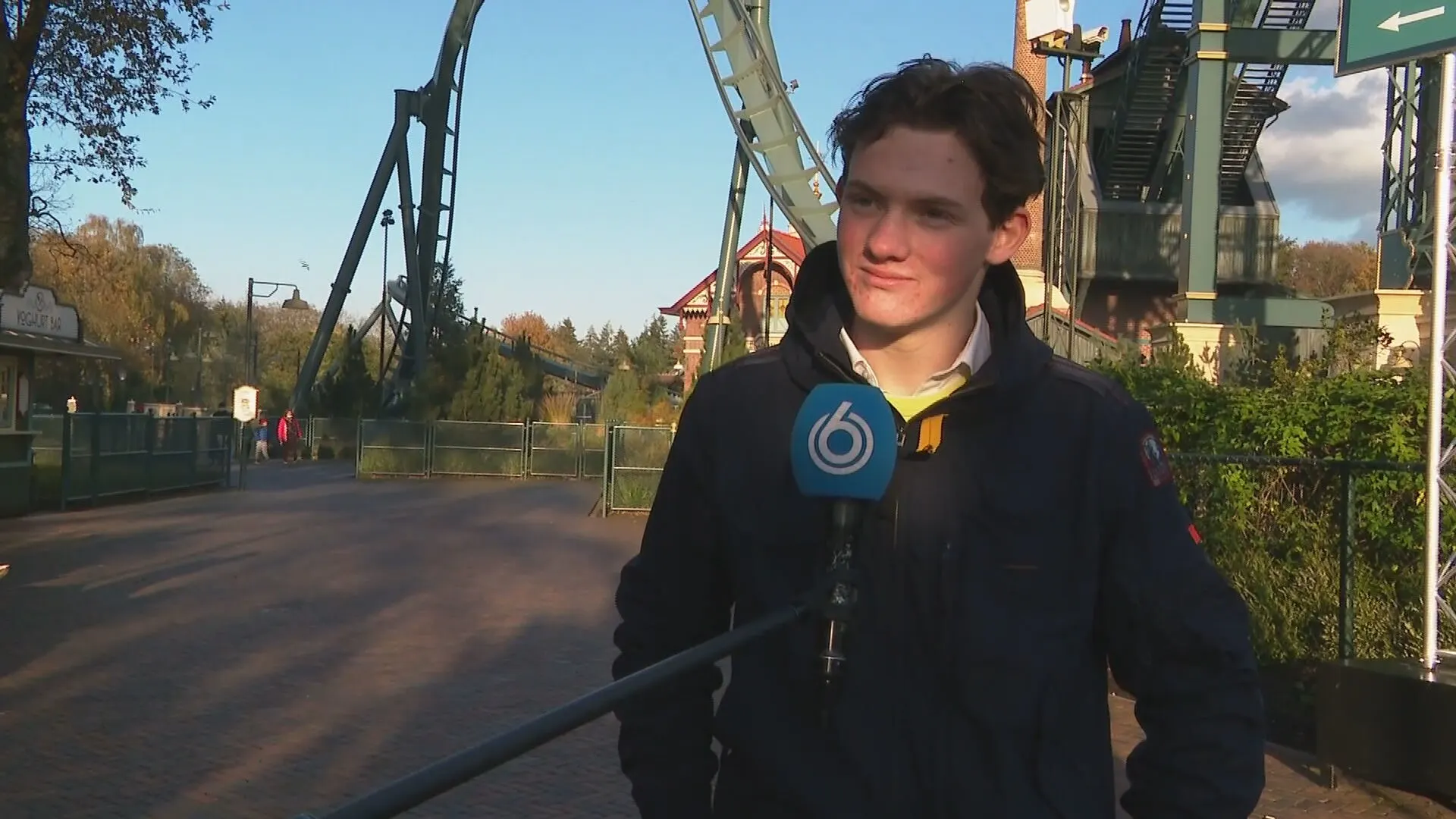 Superfan Bart baalt van tijdelijke sluiting Efteling: 'Nu nog overal even snel in voordat het dicht gaat'