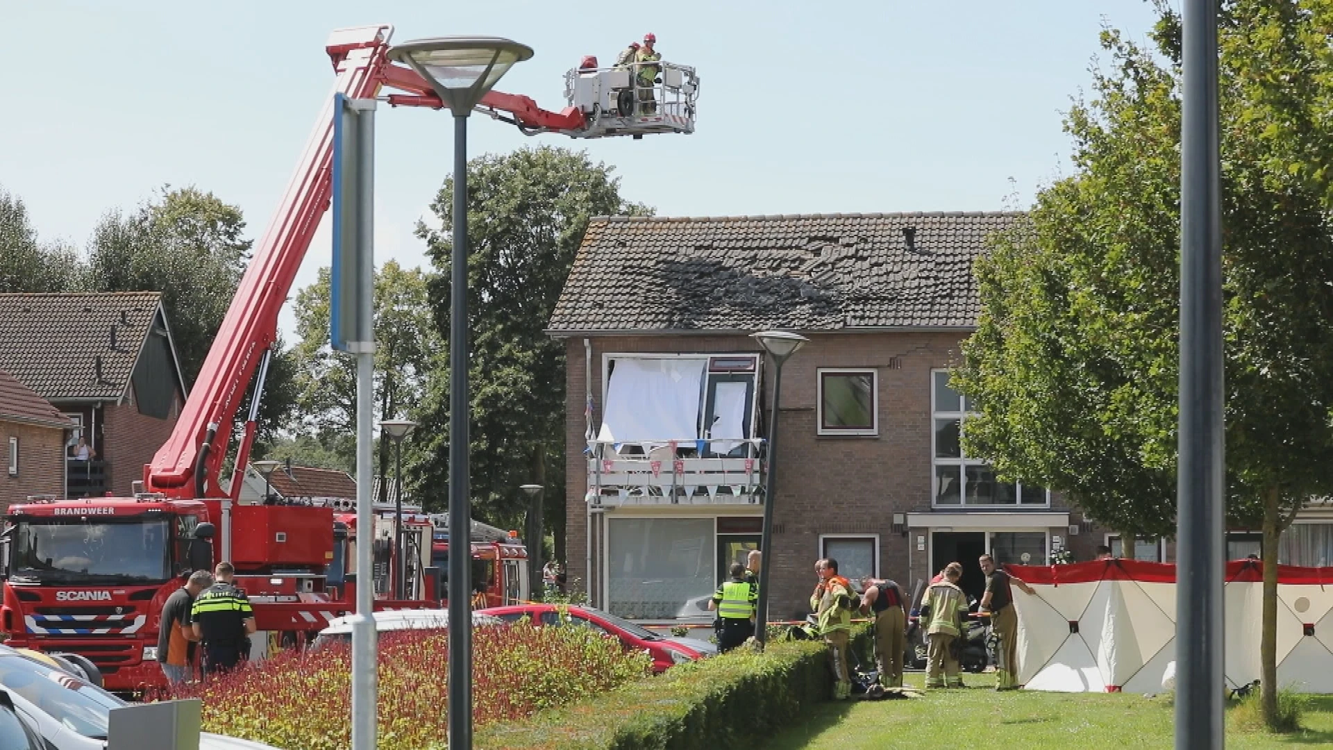 Ontploffing in huis Brabants dorp: man raakt gewond en woning flink beschadigd