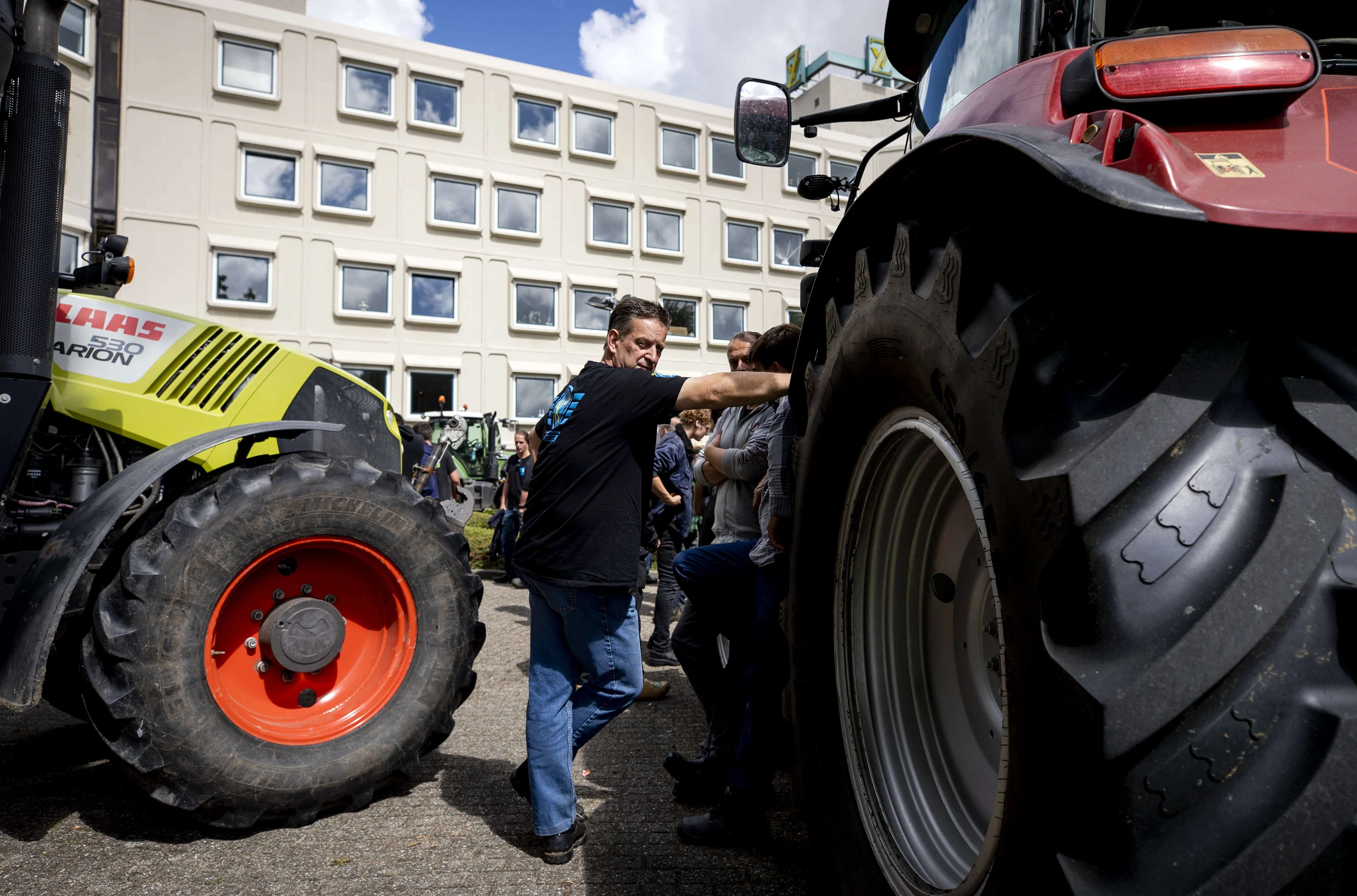 Boeren na de zomer in gesprek met CBL, demonstratie in Leidschendam beëindigd