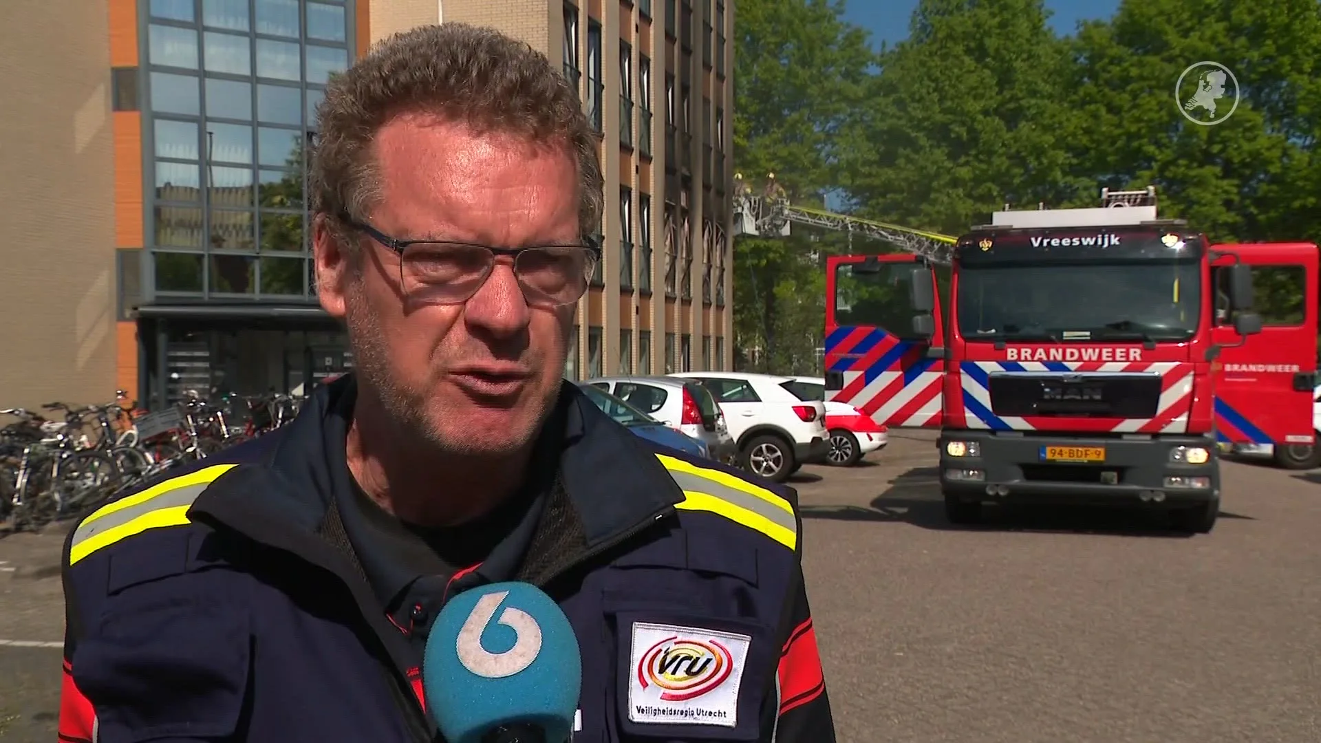 Grote brand in flat Amersfoort, één appartement volledig verwoest