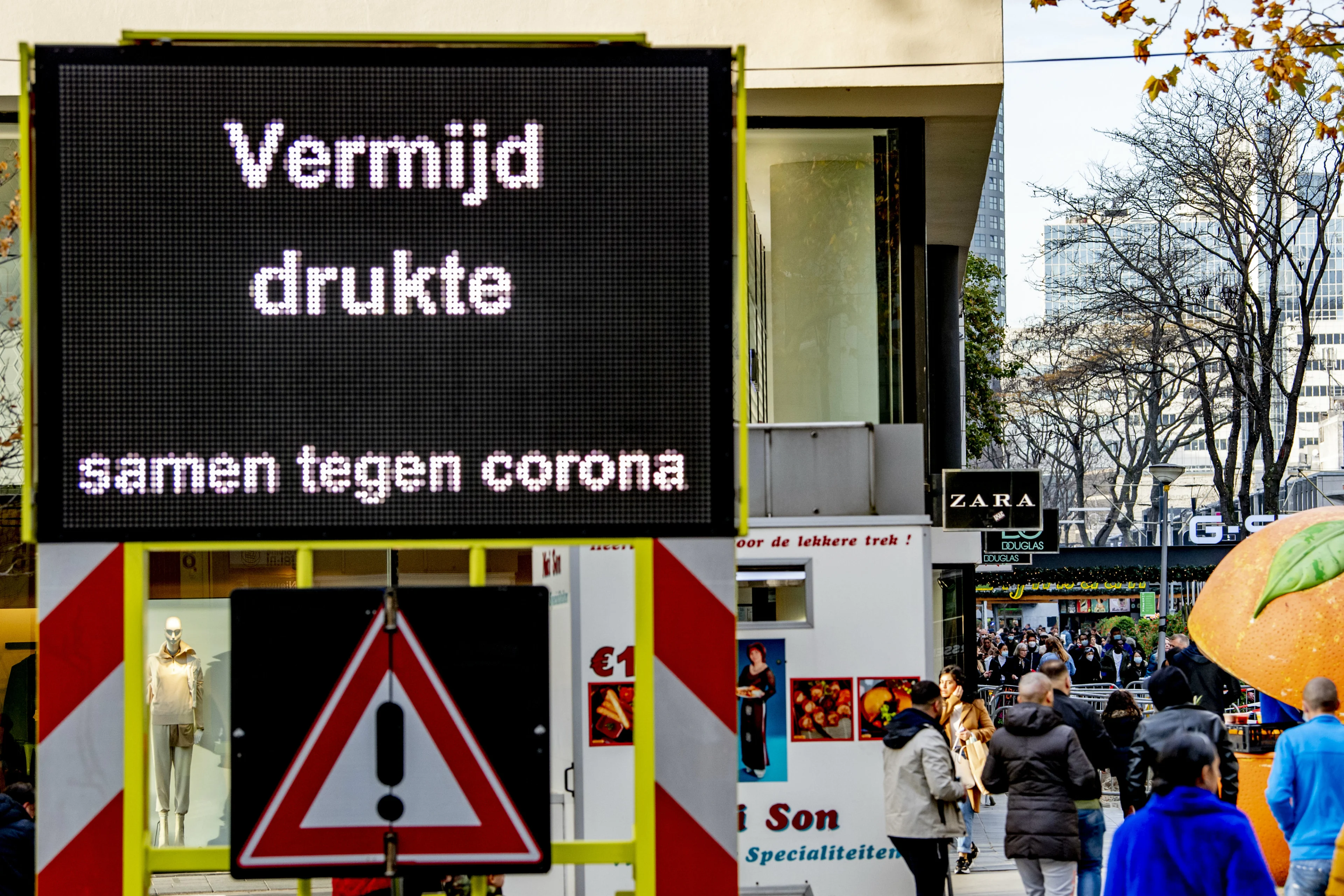 'Kabinet lijkt voorlopig af te zien van avondklok'