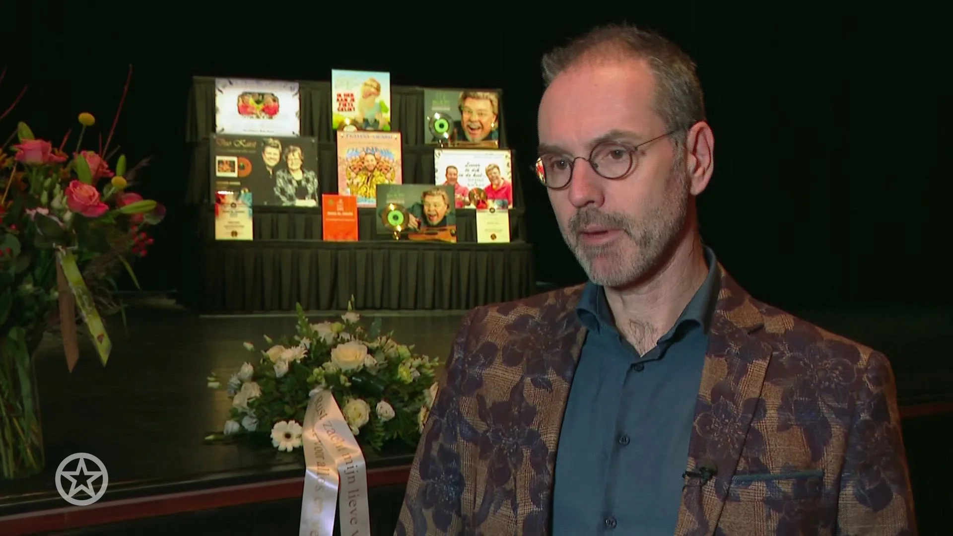 Laatste voorbereidingen publiek afscheid René Karst