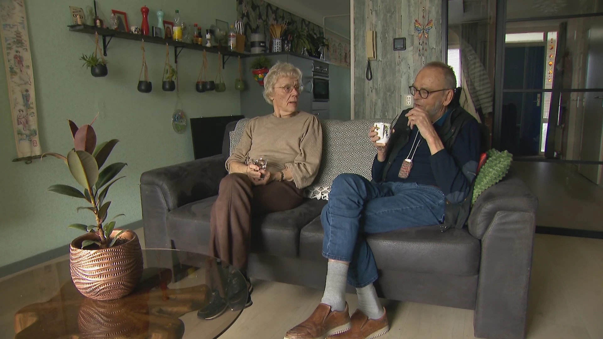 Mantelzorger Joke zoekt gastgezin voor haar man Henk: 'Het is een heftig besluit'