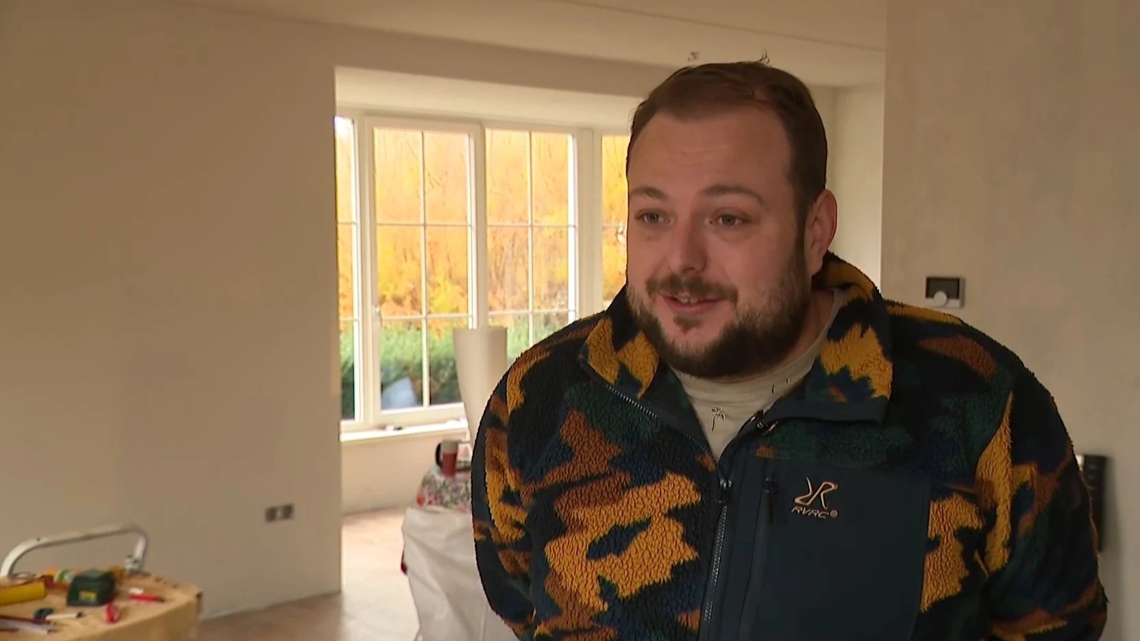 Terrence koopt met Lindsey hun droomhuis in Moerdijk, maar dorp verdwijnt