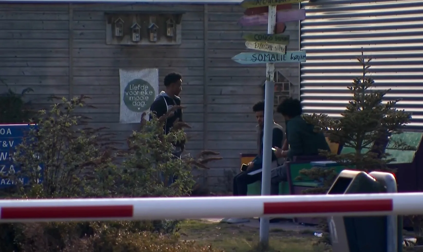 AZC Hardenberg nog steeds open, dwangsom boven miljoen euro