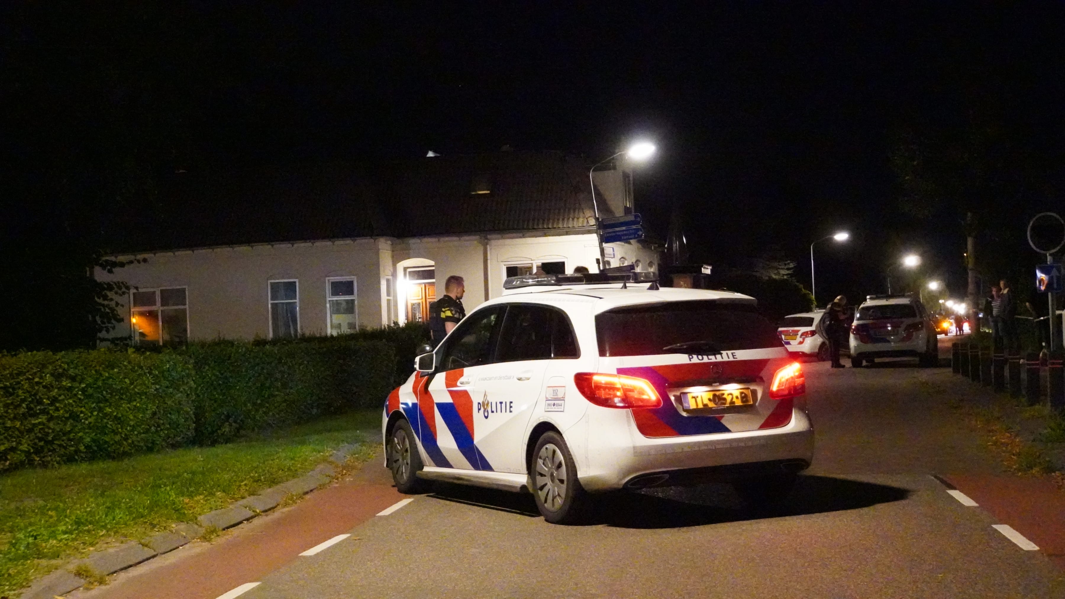 Gewonde na schietpartij bij grens Groningen en Drenthe, acht mensen aangehouden