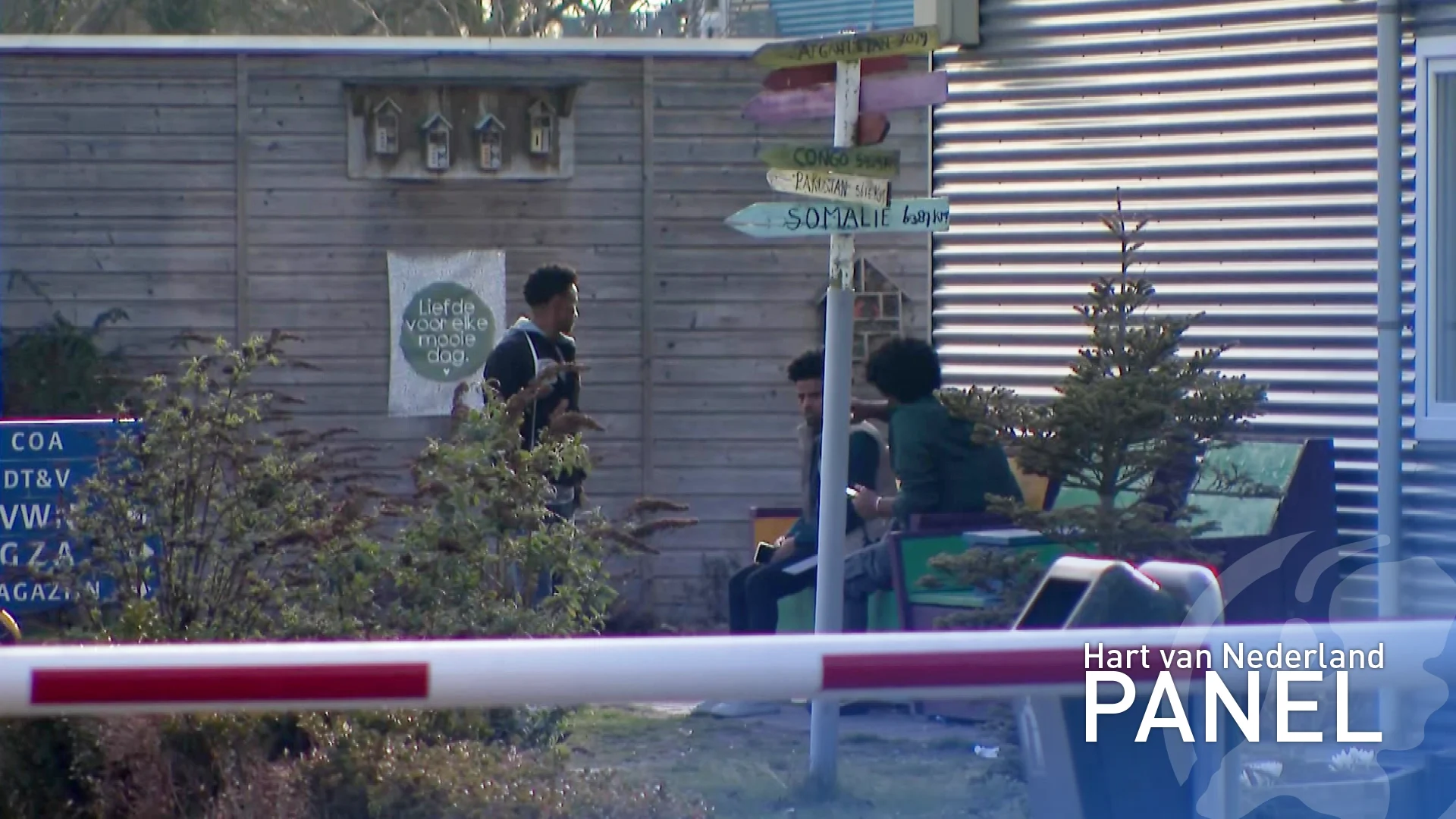 Vertrouwen in overheid en COA keldert na azc-ruzie Hardenberg