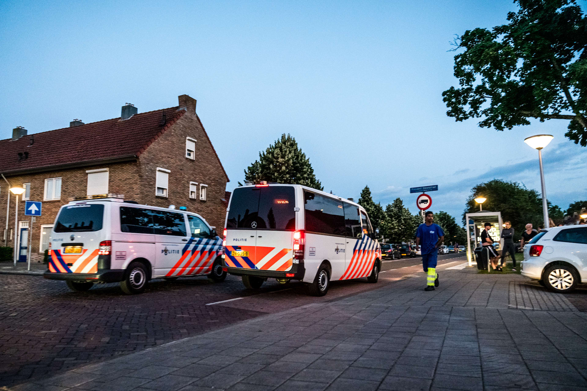 Verdachten mogen na 'verijdelde' rellen twee weken Eindhovense wijk niet in