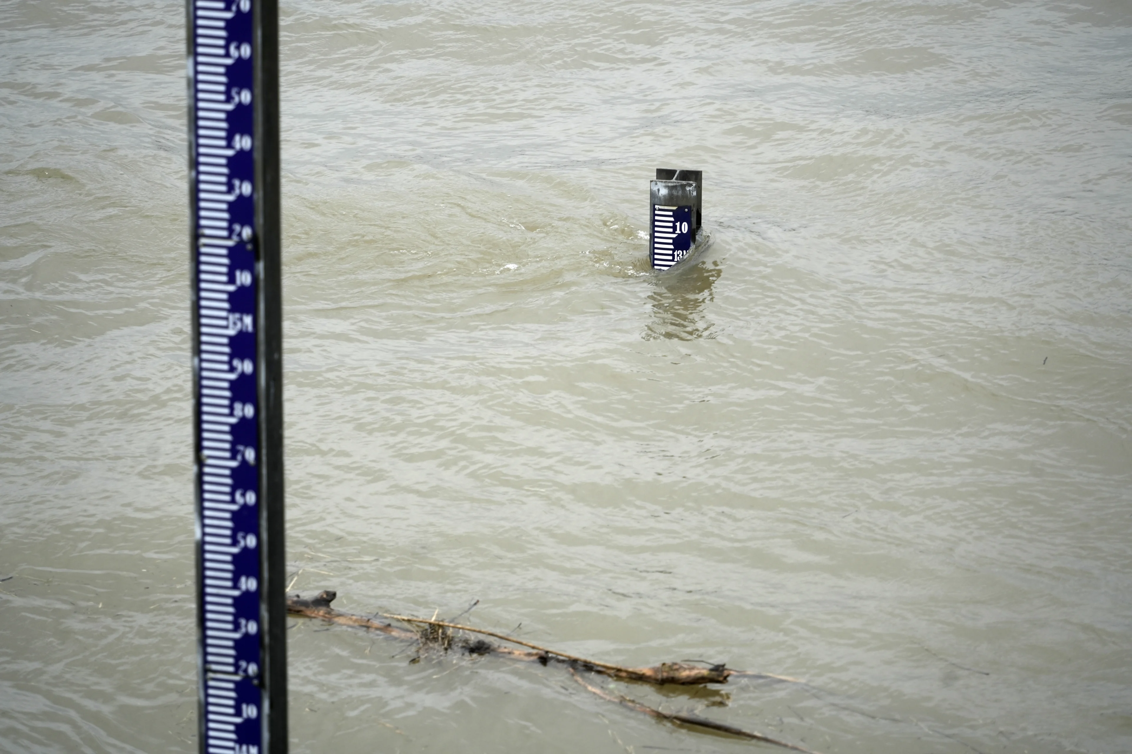 Waterstand Rijn lijkt hoogste punt te hebben bereikt: 14,5 meter boven NAP