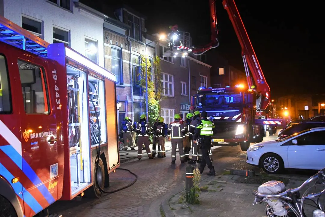 Drie mensen uit brandende woning gered in Vlissingen