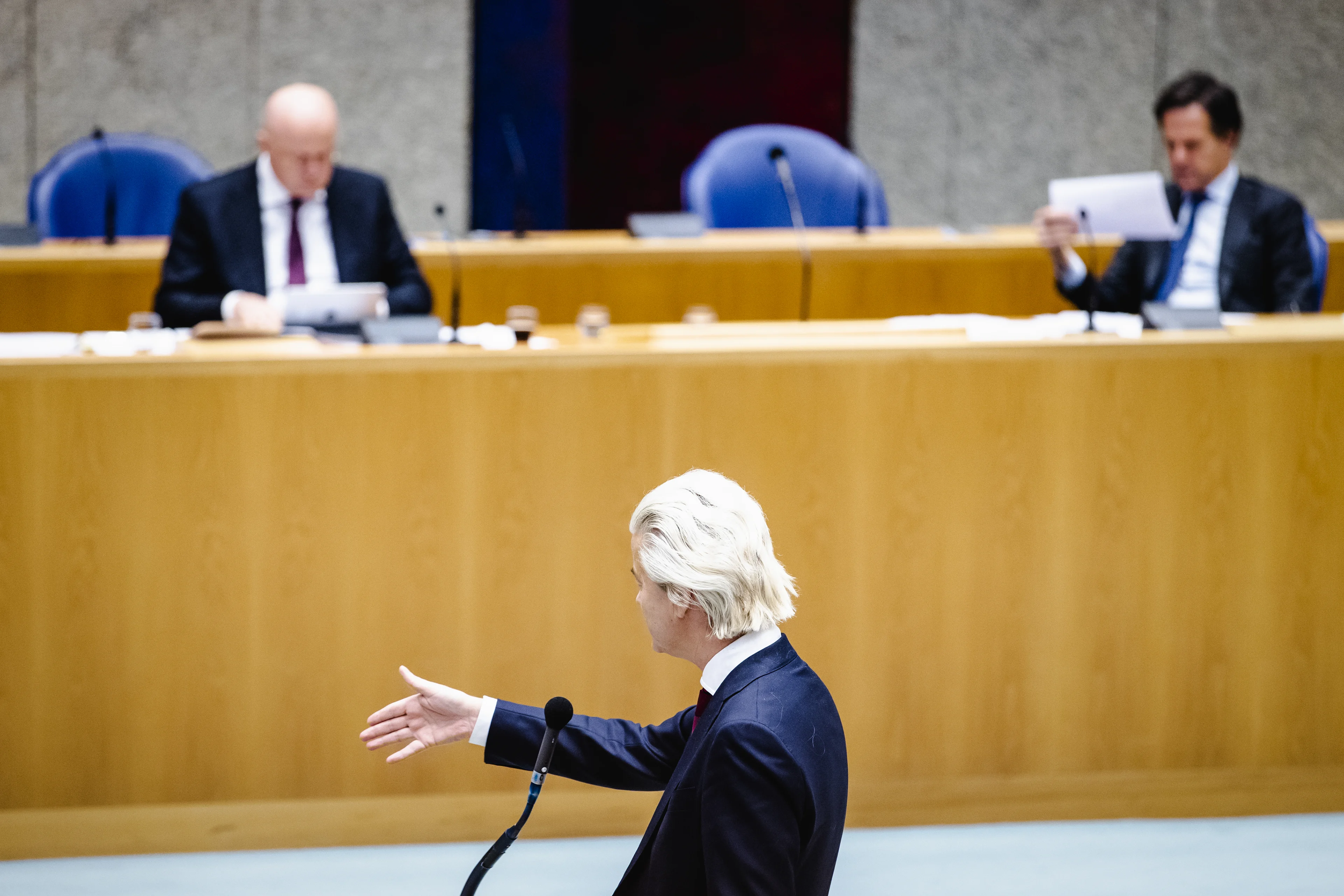 Steun voor spoedwet avondklok in de Tweede Kamer
