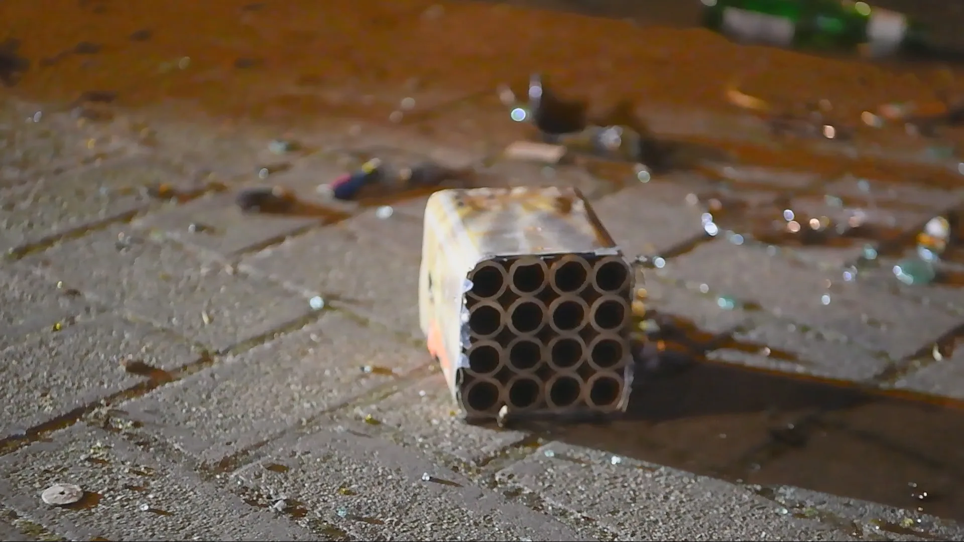 Omgevallen vuurwerkpot in Reusel veroorzaakt vier zwaargewonden 