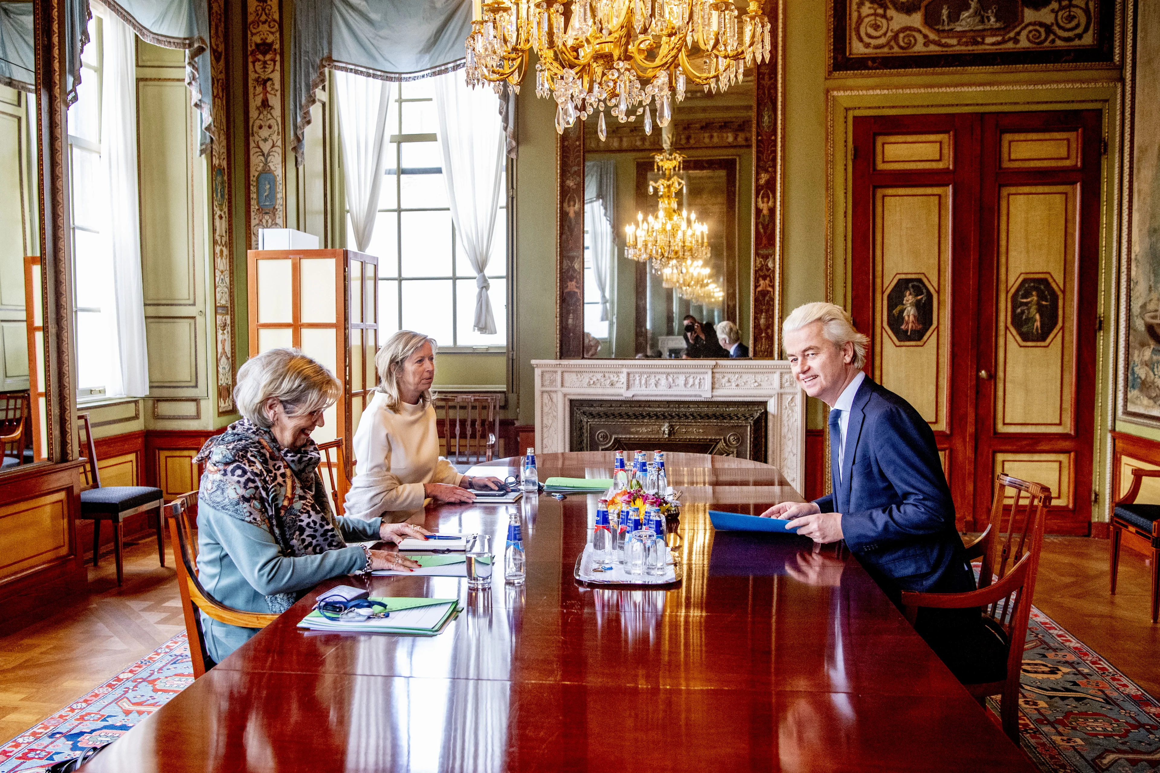 Wilders wil 'centrumrechts' met VVD, CDA, PVV, Forum, JA21