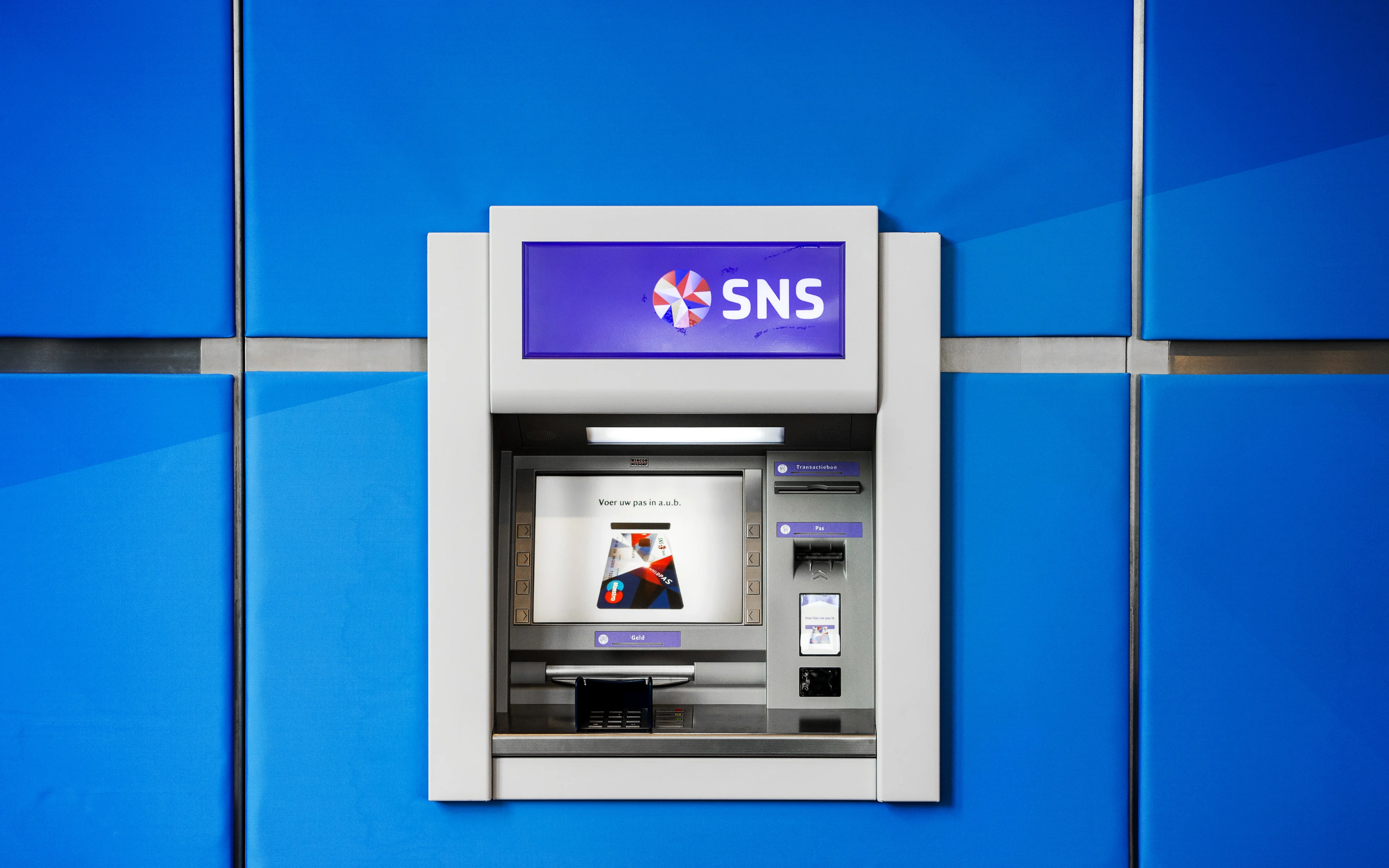 SNS en RegioBank sluiten per direct ruim 200 geldautomaten vanwege plofkraken