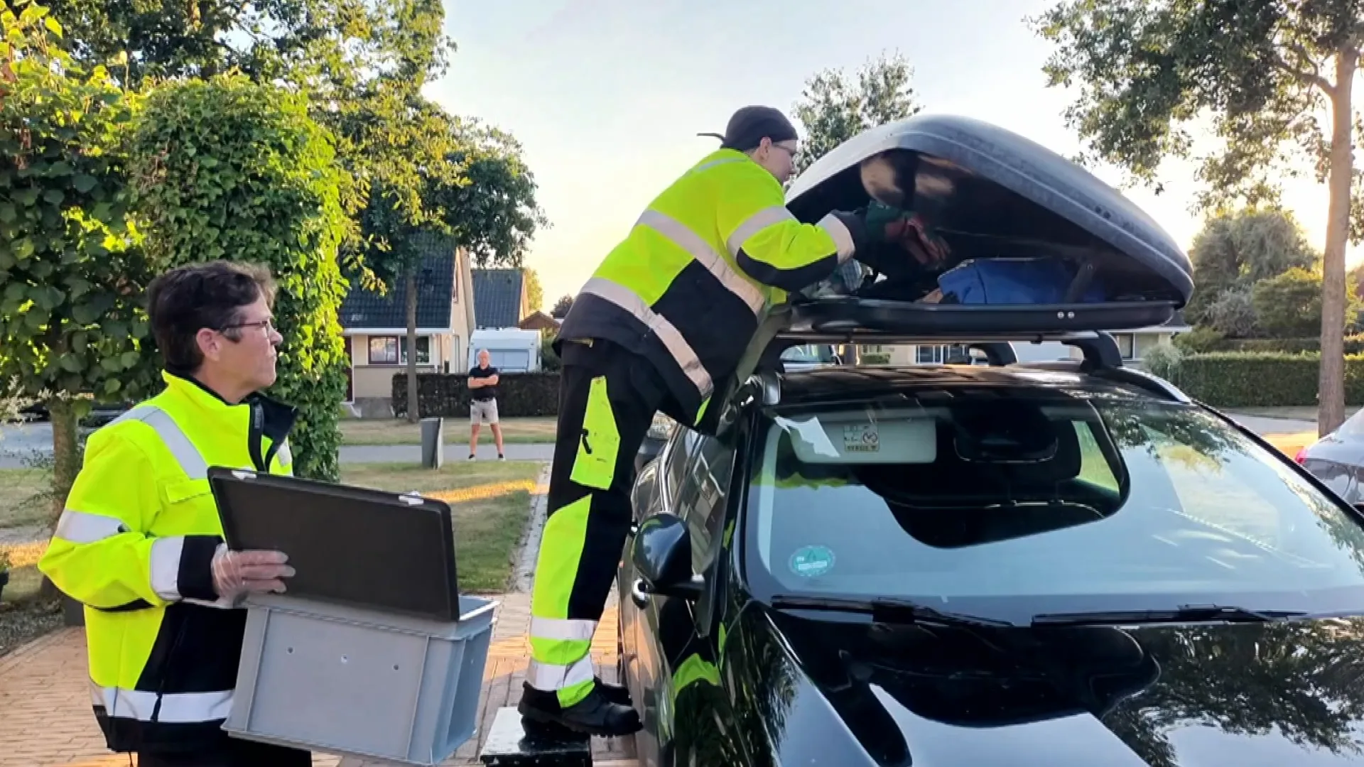 Gezin uit Emmen neemt per abuis zwarte slang mee van vakantieadres