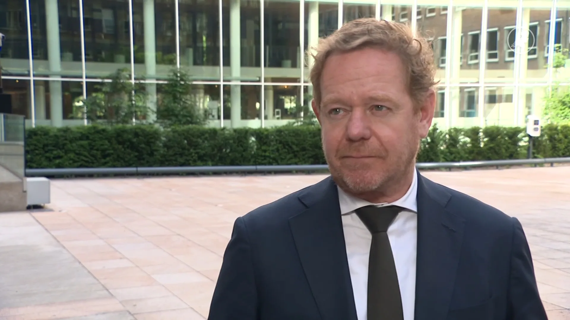 Van Weel: geen geld om verkeersboetes op huidig niveau te houden