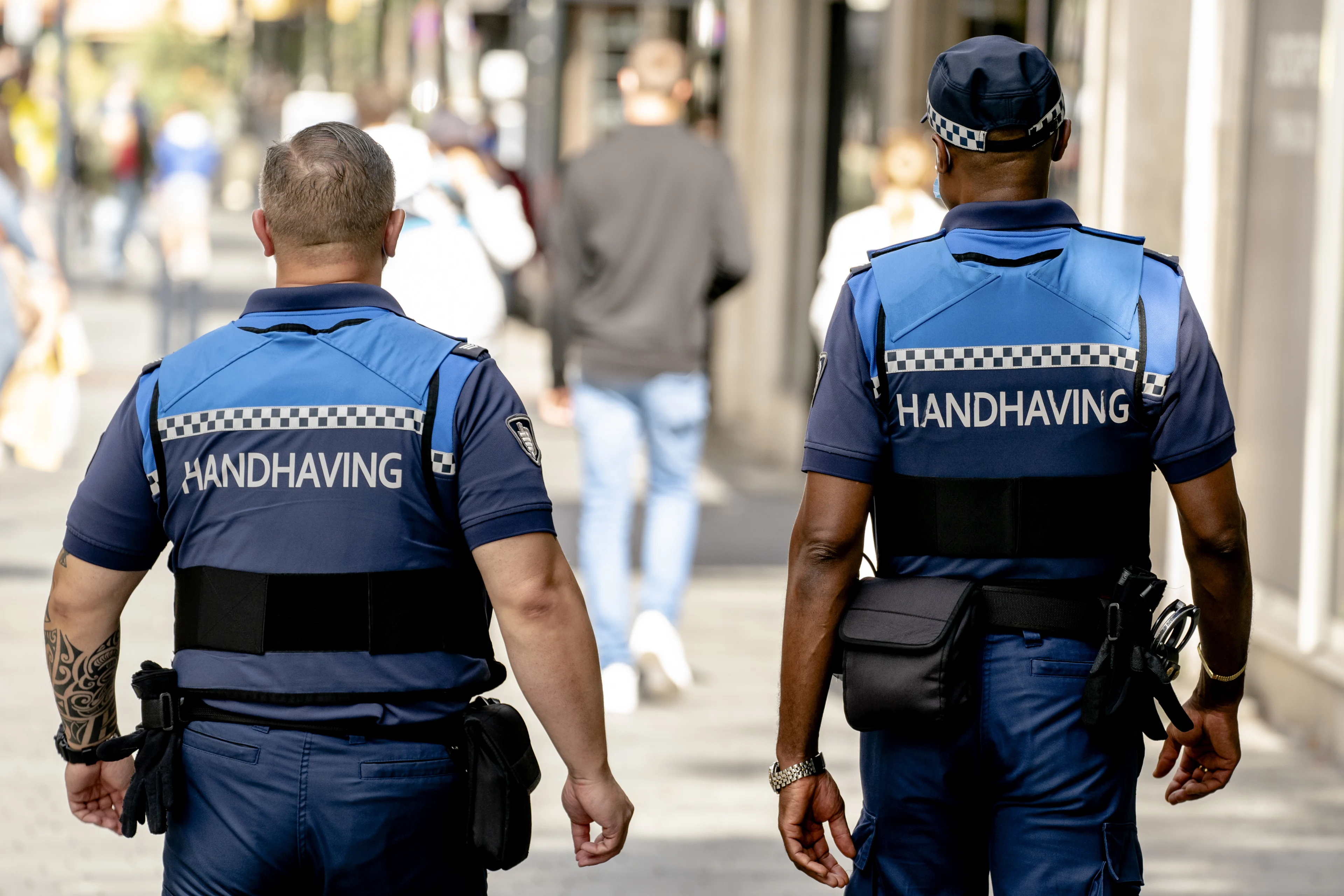 Boa's op staande voet ontslagen wegens onfatsoenlijk gedrag naar collega's