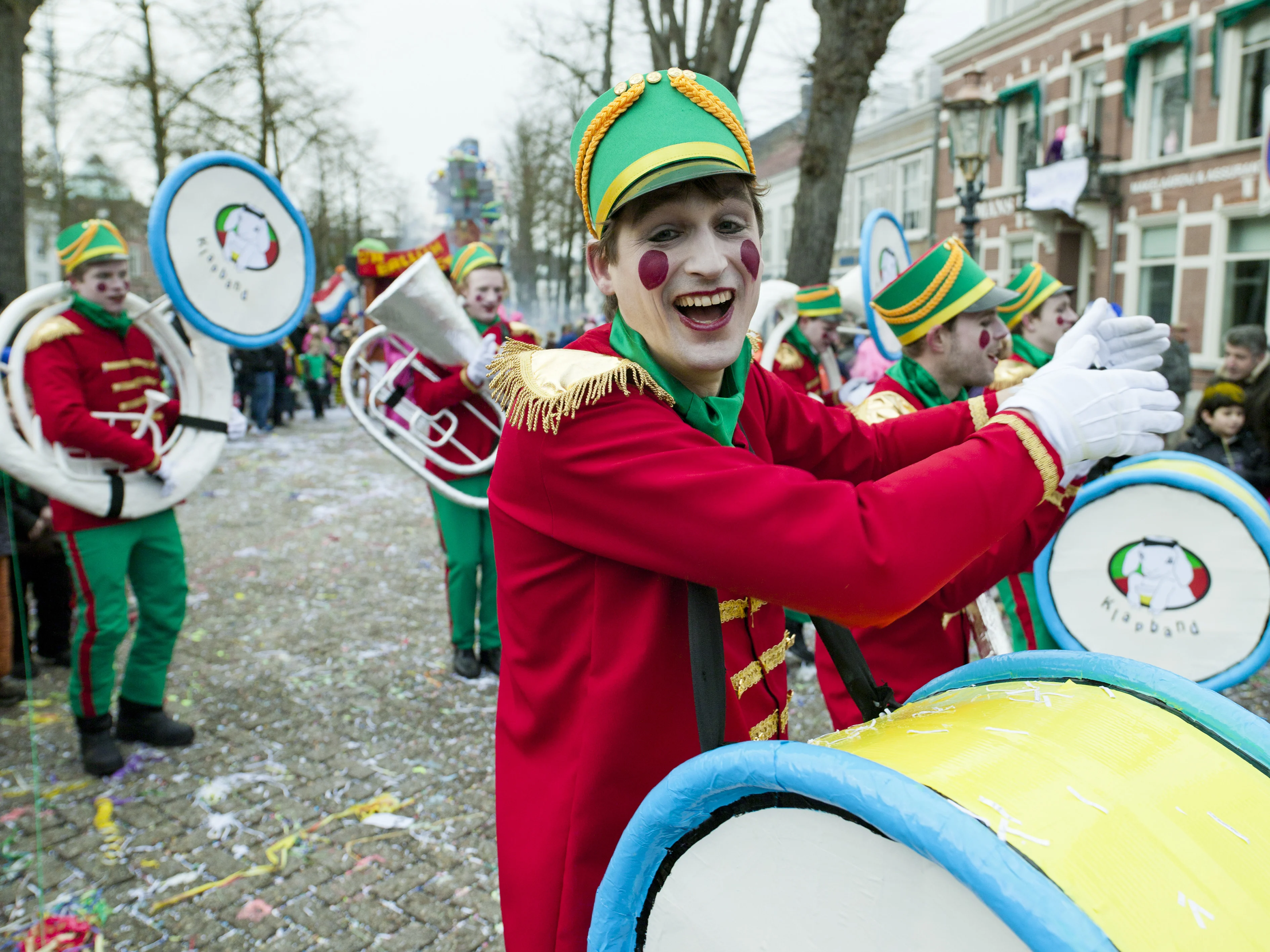 Blijft het droog tijdens carnaval? Dit wordt het weer komend weekend