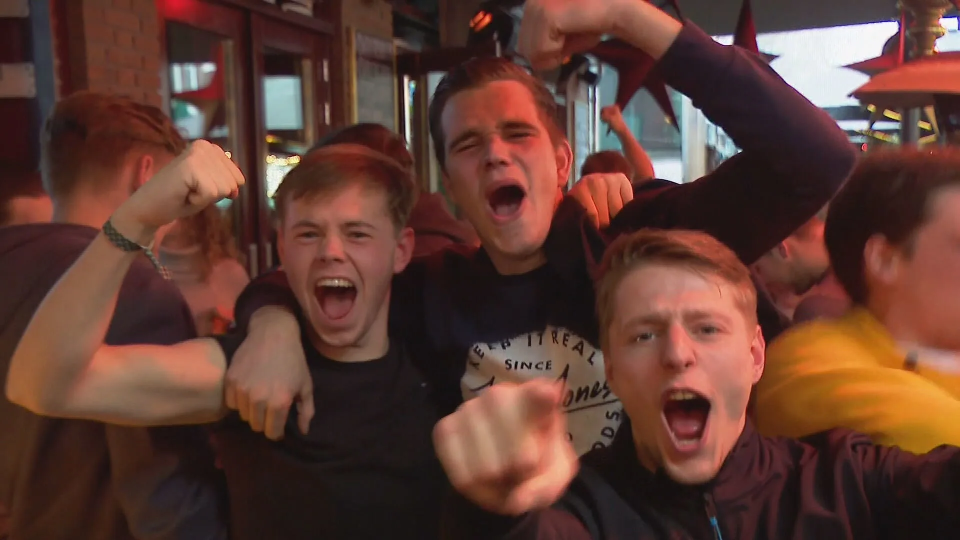 Juichen, juichen en nog eens juichen: zo vierde Nederland de overwinning van Verstappen