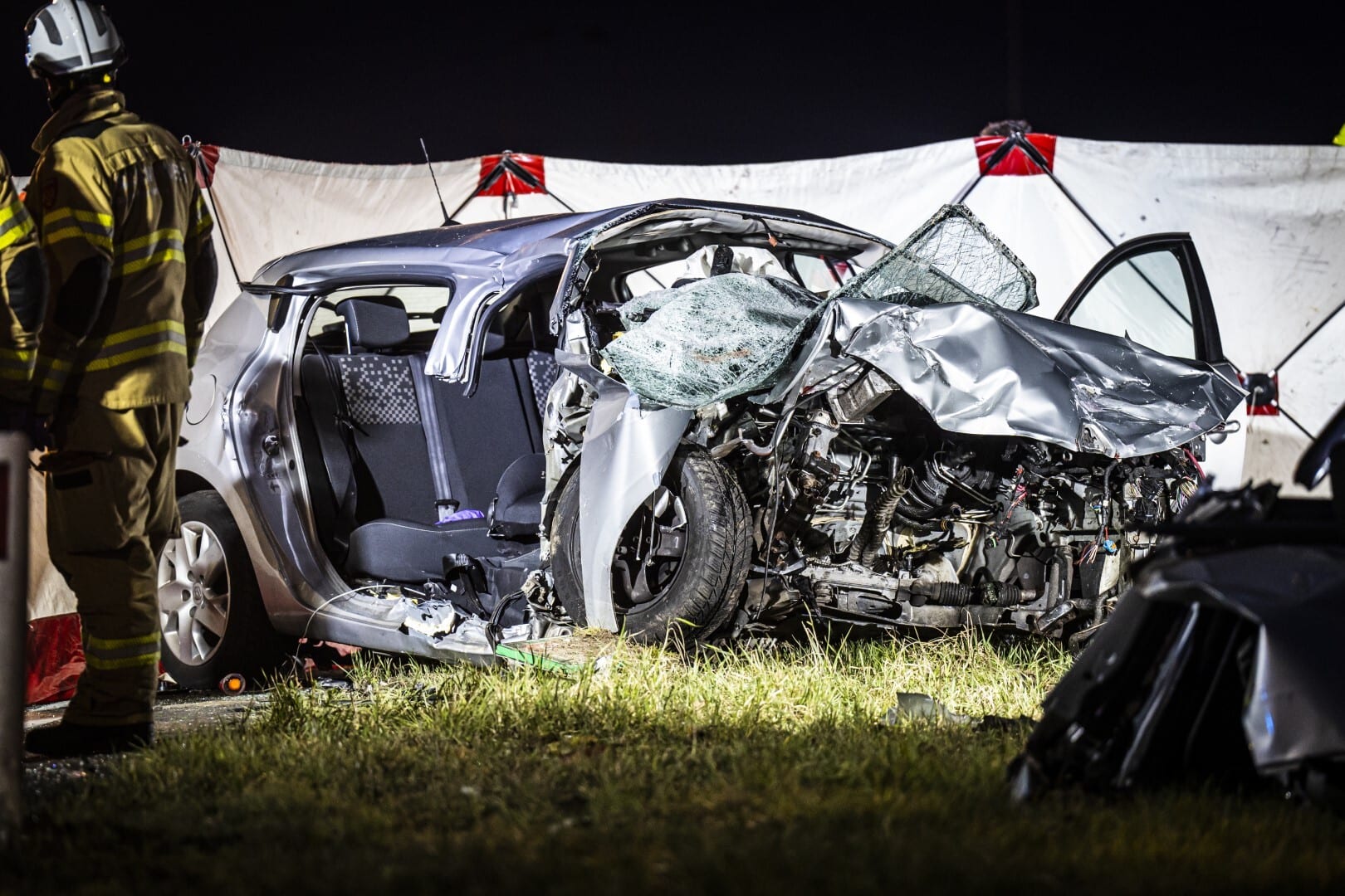 Dode en meerdere gewonden bij ernstig ongeval op A12 bij Ede