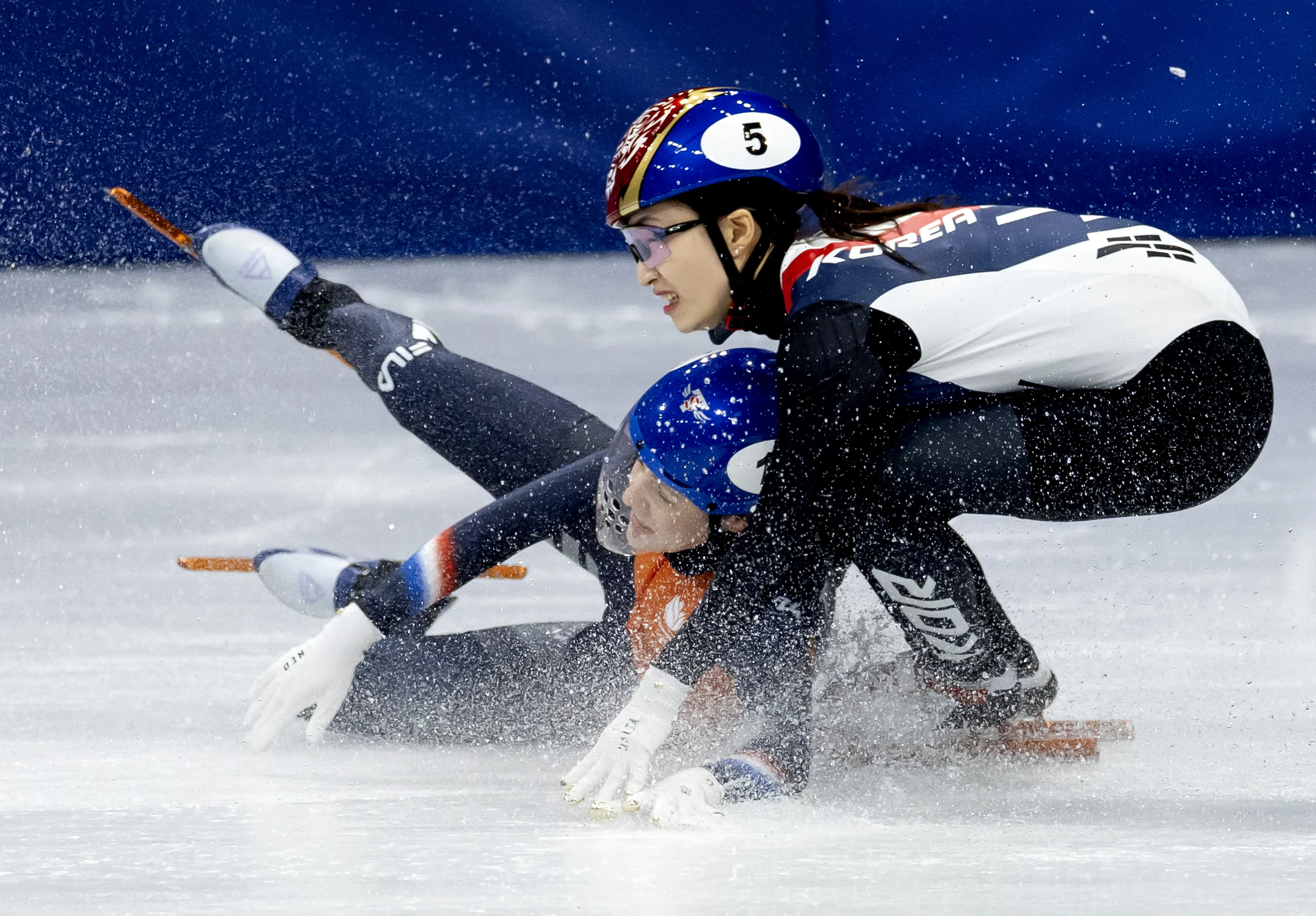 Balen: geen medaille voor shorttracksters na val bij aflossing