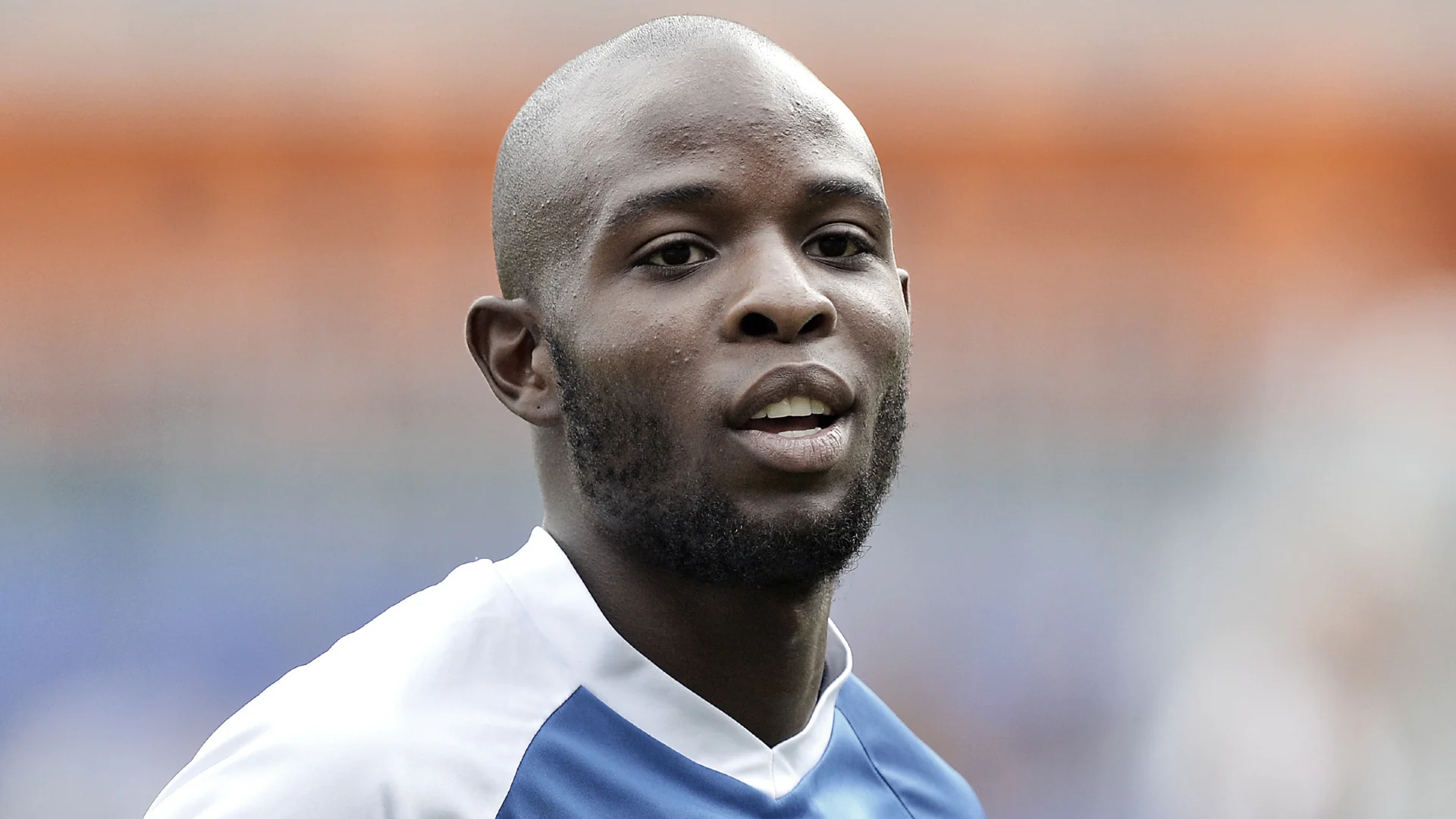 Voetballer Jody Lukoki (29) 'bezweken aan hartstilstand na beenamputatie' 