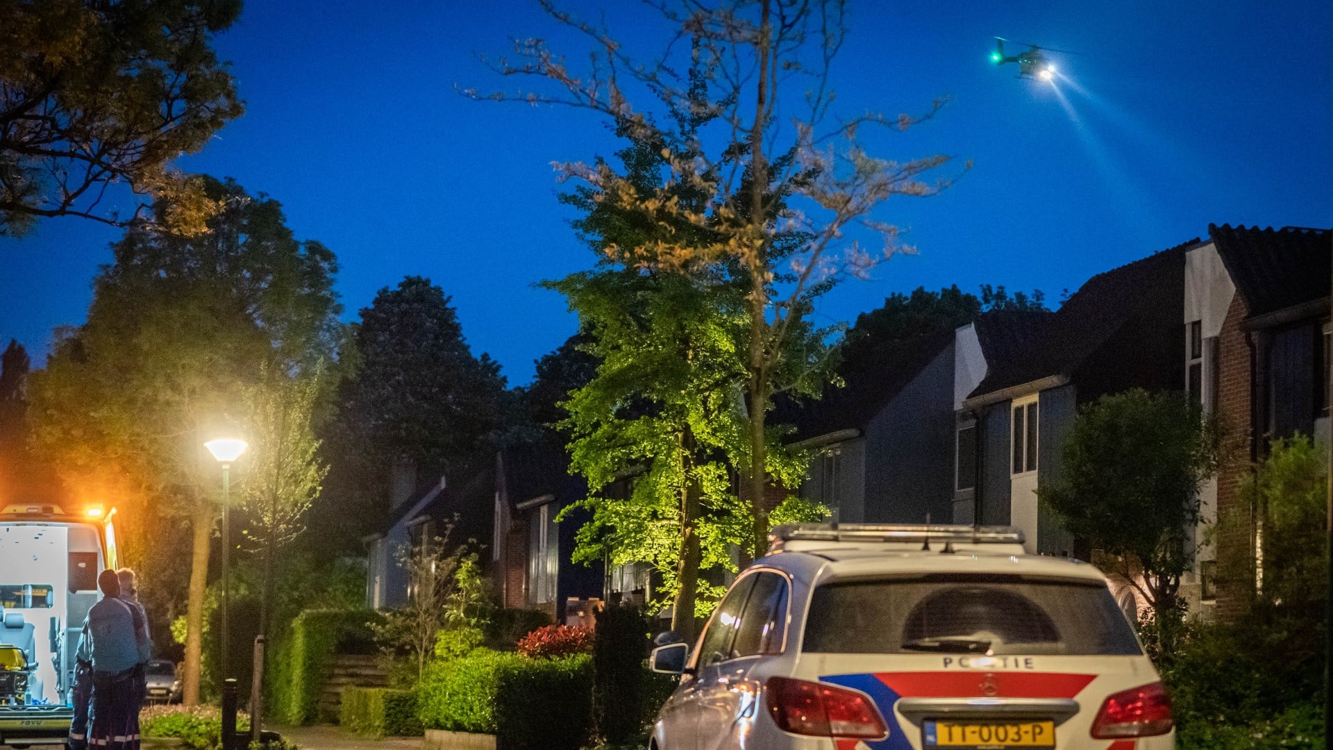 Man doodgestoken in woning in De Meern, vrouw aangehouden