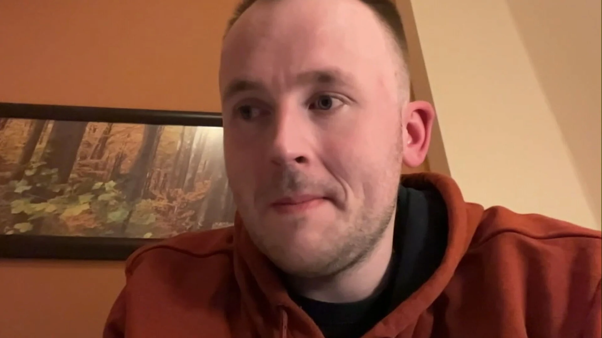 André met Oekraïense familie aangekomen bij Poolse grens: 'Angstige reis van 24 uur'