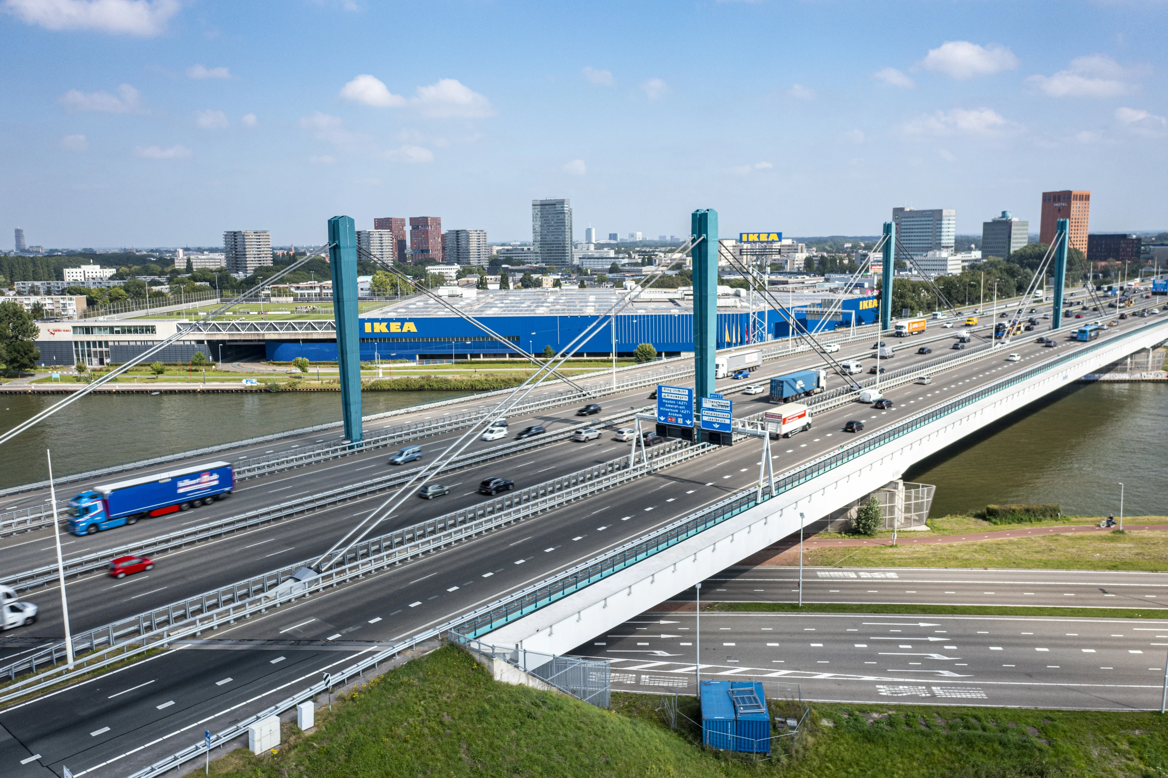 Trajectcontrole bij wegwerkzaamheden A12 Utrecht levert duizenden boetes op in één maand
