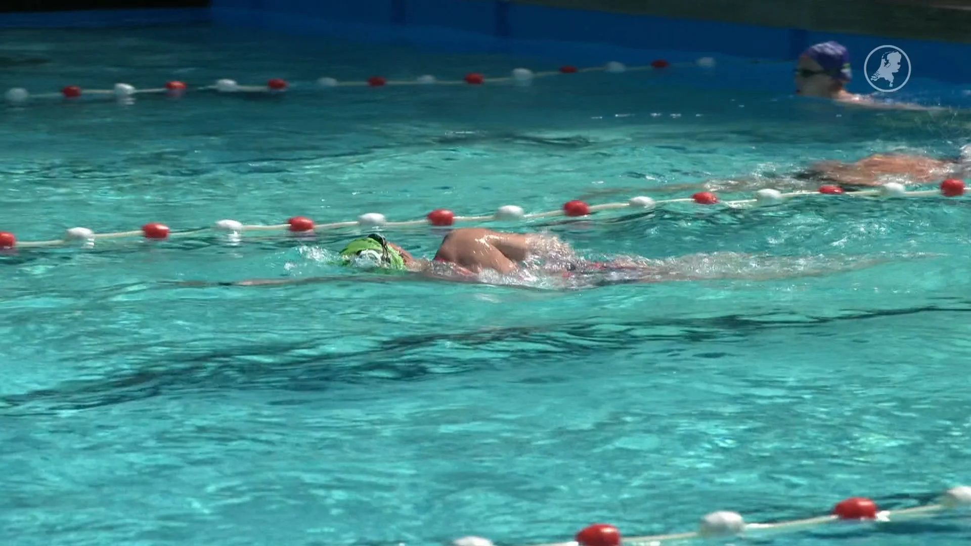 Amsterdam viert opening buitenzwembadseizoen met speciale actie