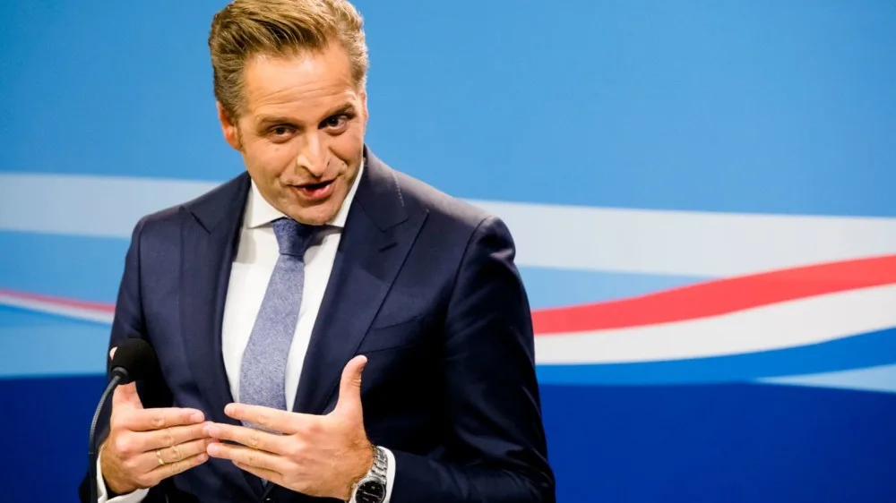 De Jonge: volgende week 1600 ic-bedden beschikbaar