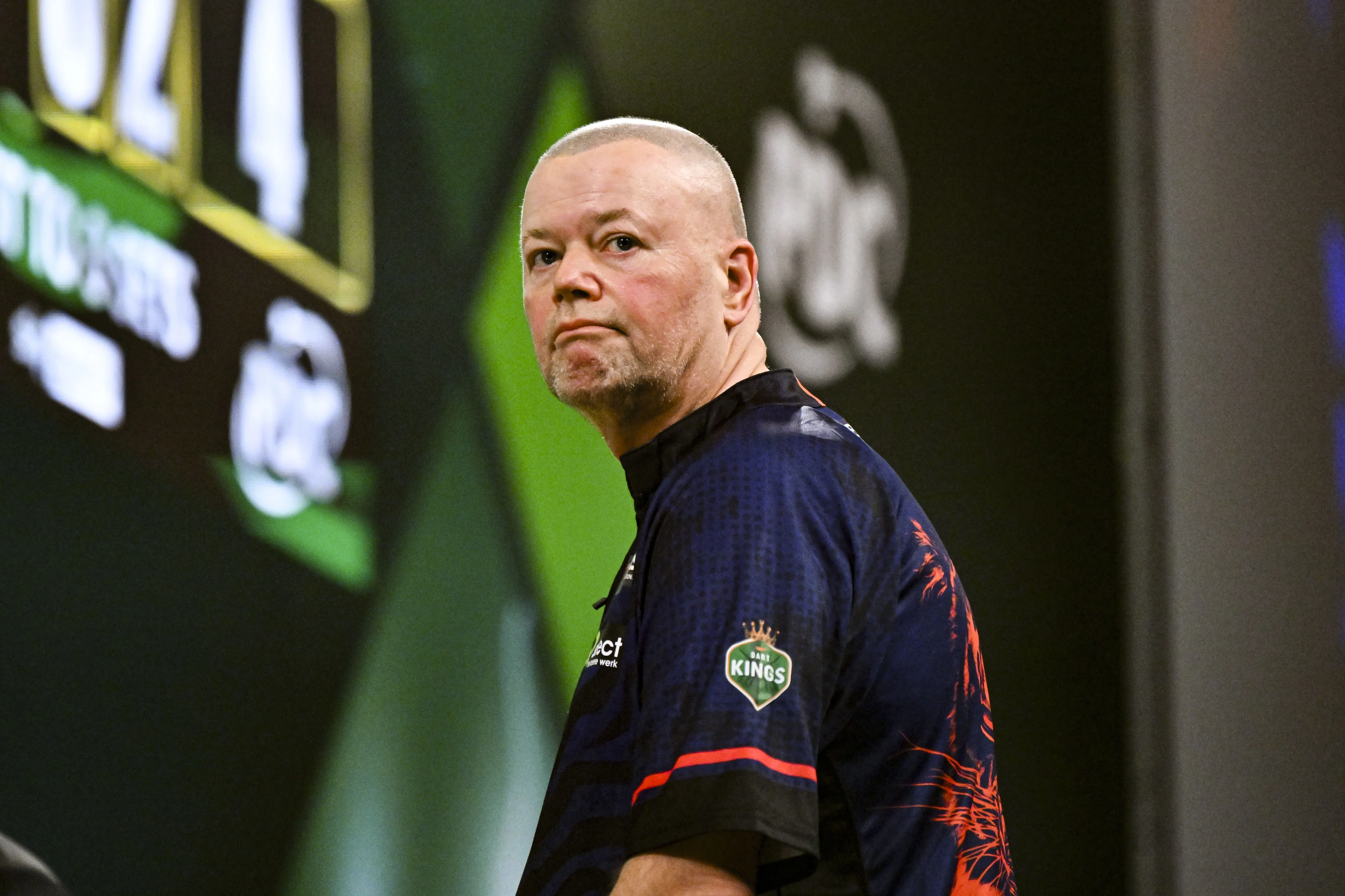 Van Barneveld verliest in tweede ronde WK darts van Kenny
