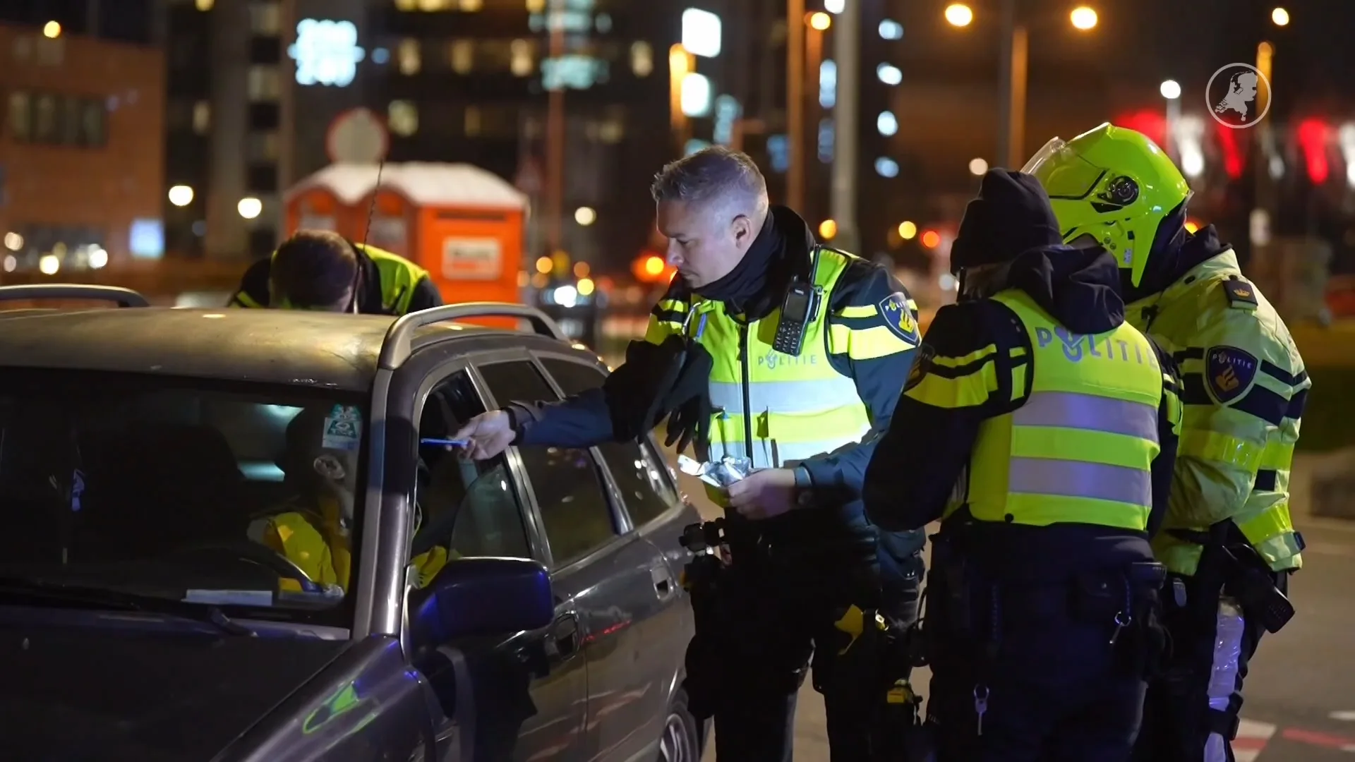 Politie houdt grote alcohol- en drugscontrole Eindhoven